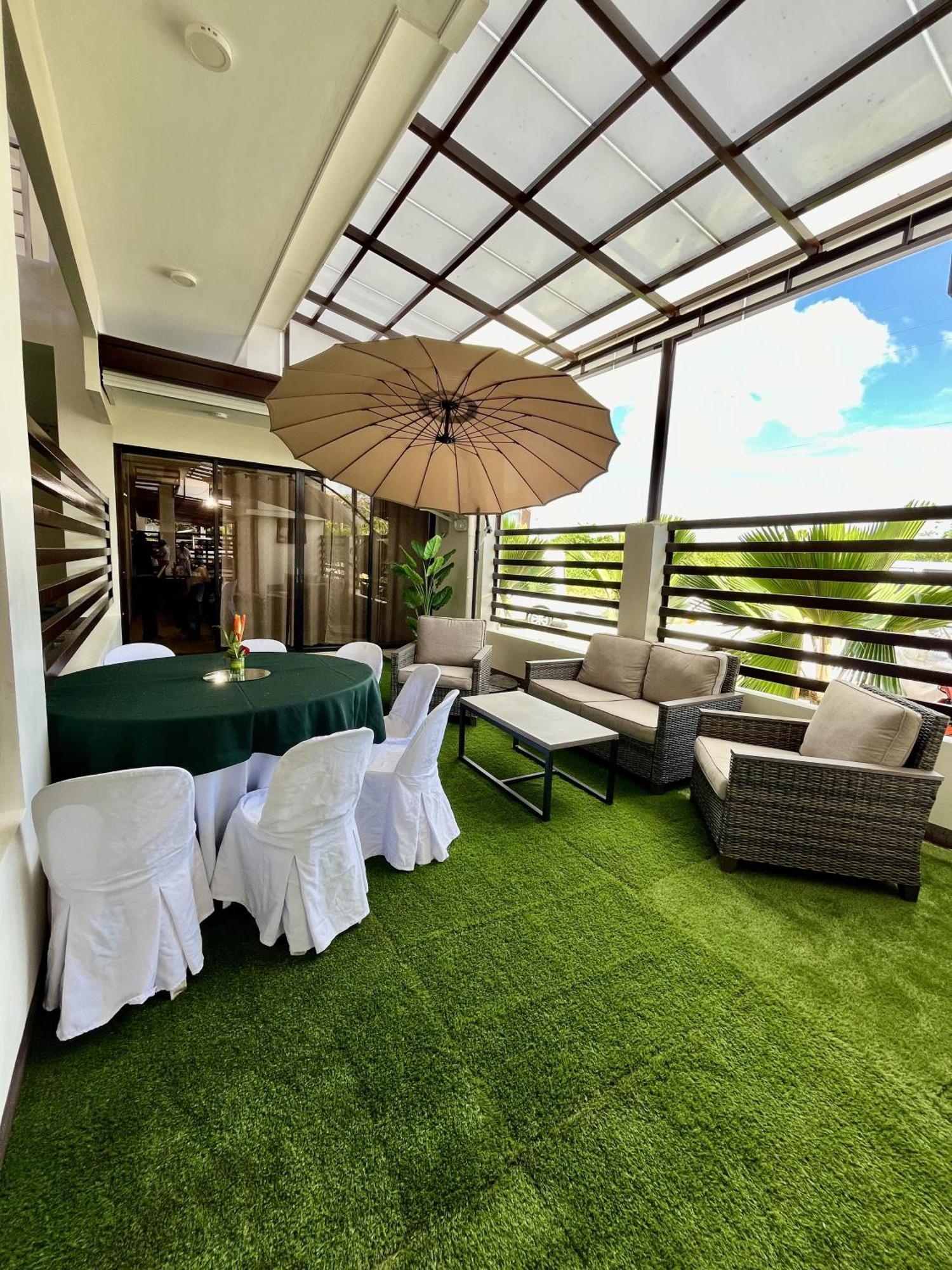 Lb Pietz House Hotel Cordova (Mactan)