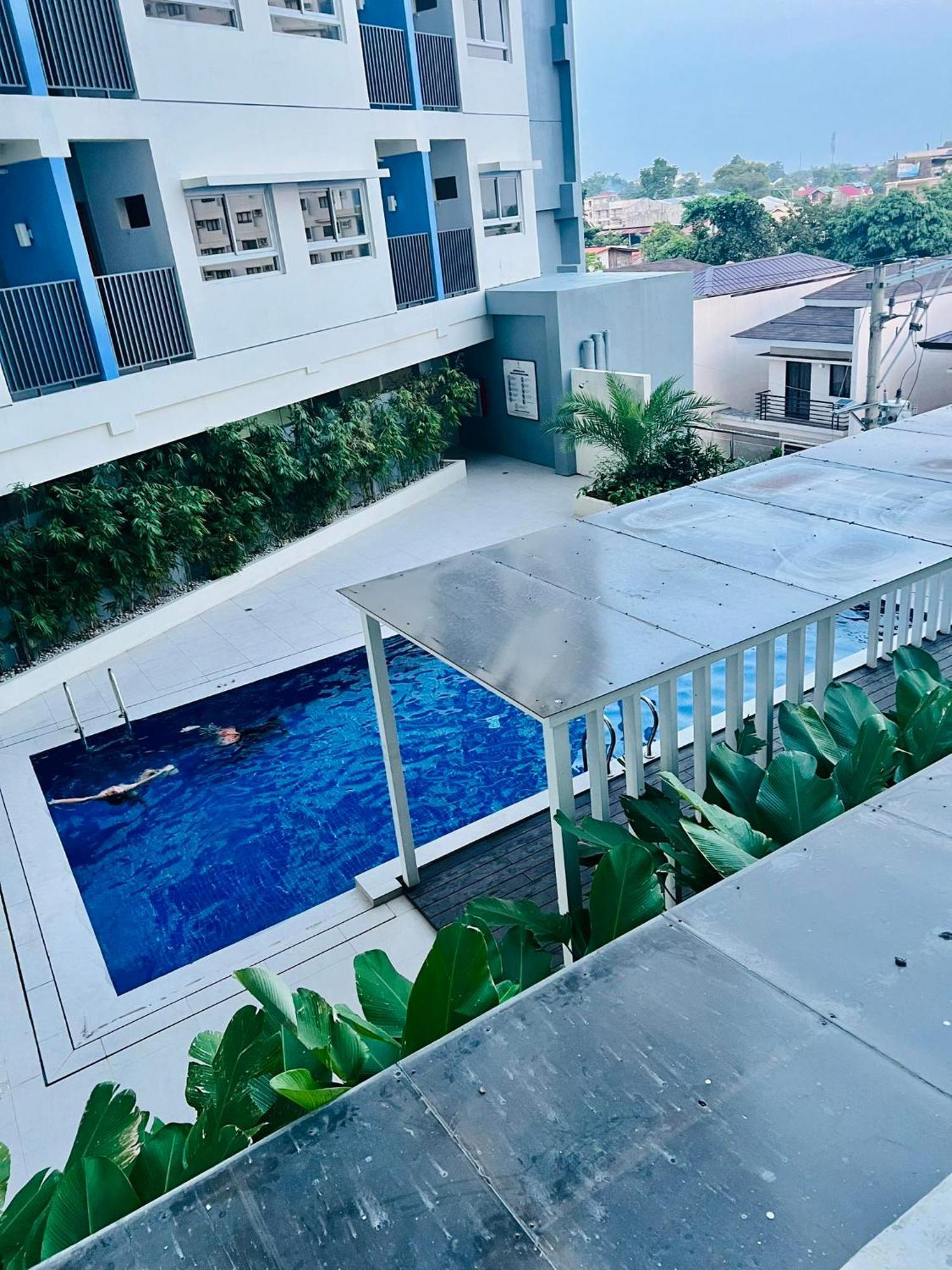 Northwoods Place * Mandaue City