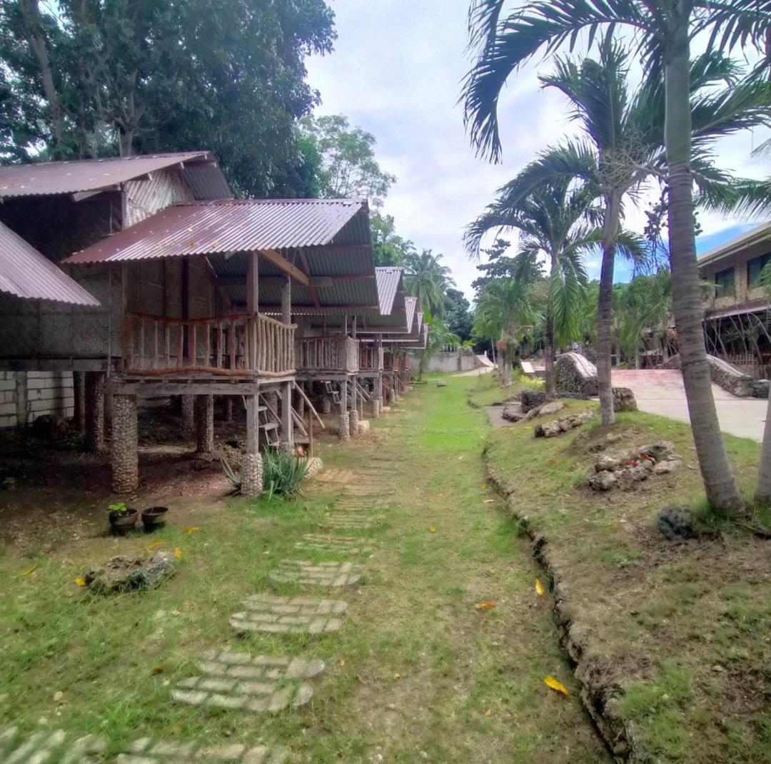 Resort Palaboy Skatecamp - Resto And Daanbantayan