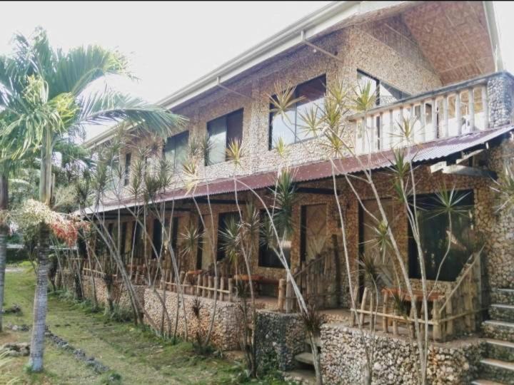 Resort Palaboy Skatecamp - Resto And