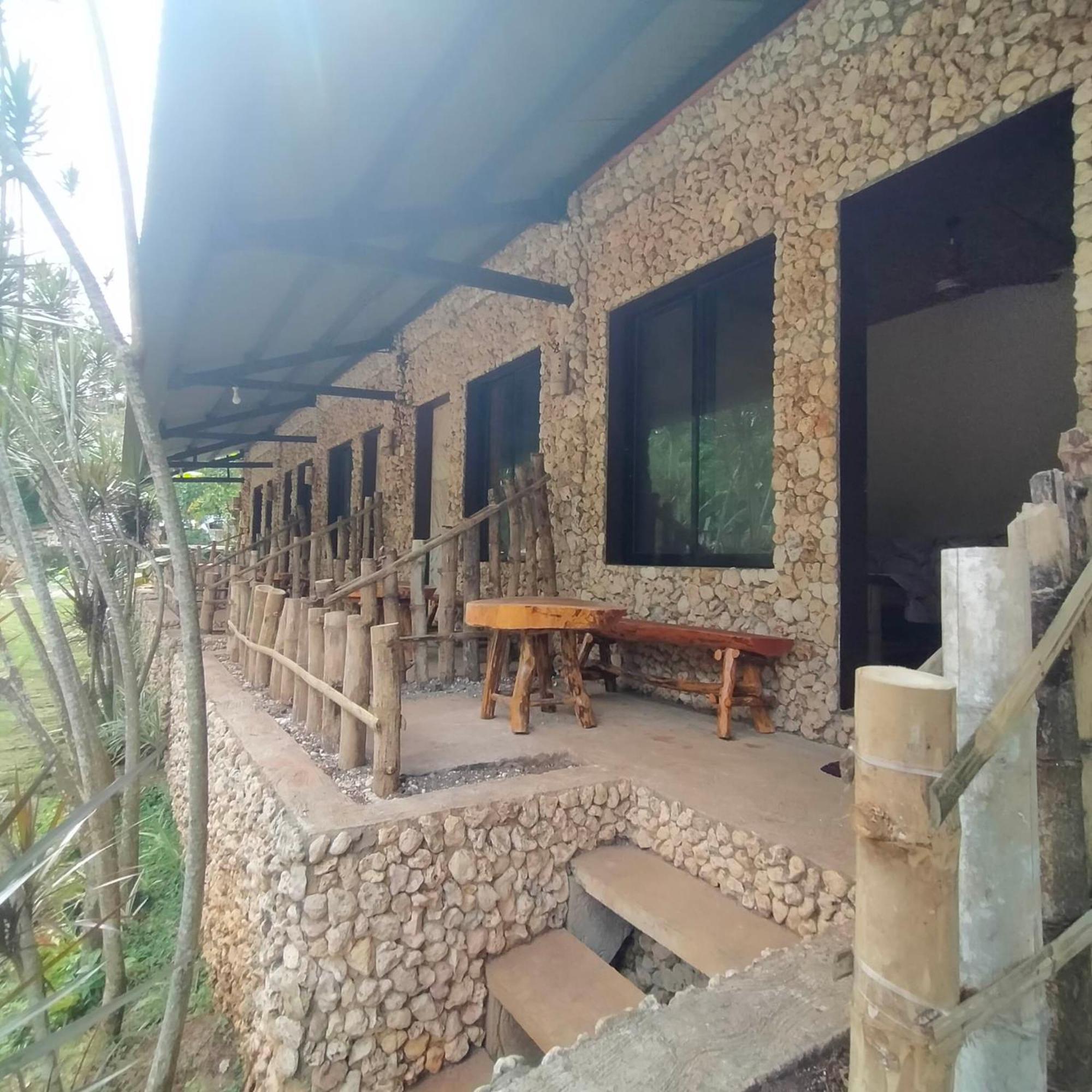 Resort Palaboy Skatecamp - Resto And
