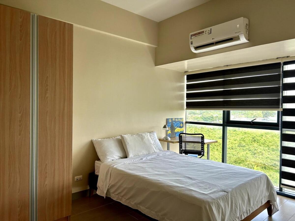 Cozy 2br In Mactan Newtown Sea View Apartment Lapu-Lapu City