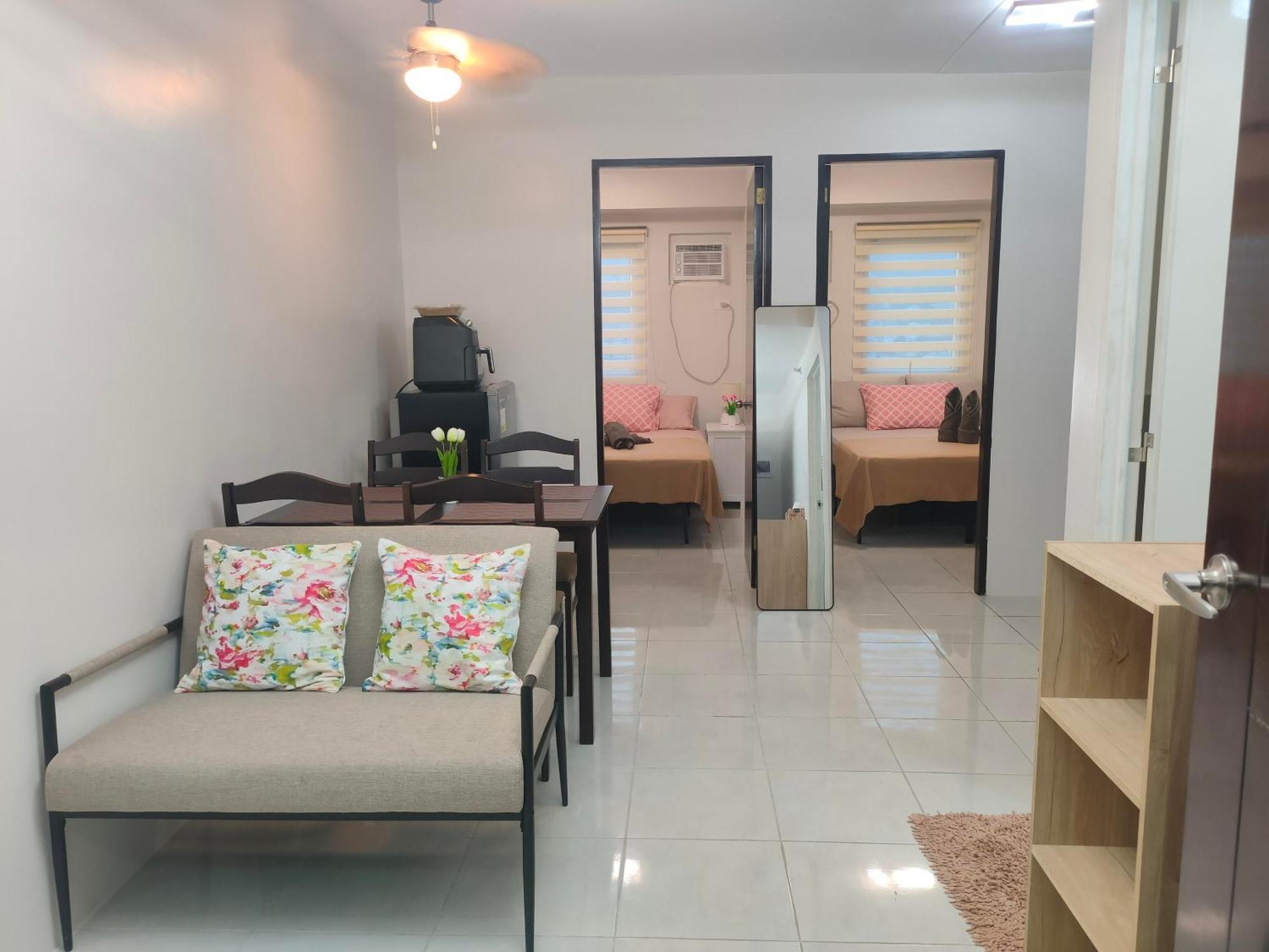 2 Bedrooms Unit Cj & Kc Staycation, Cebu * Mandaue City