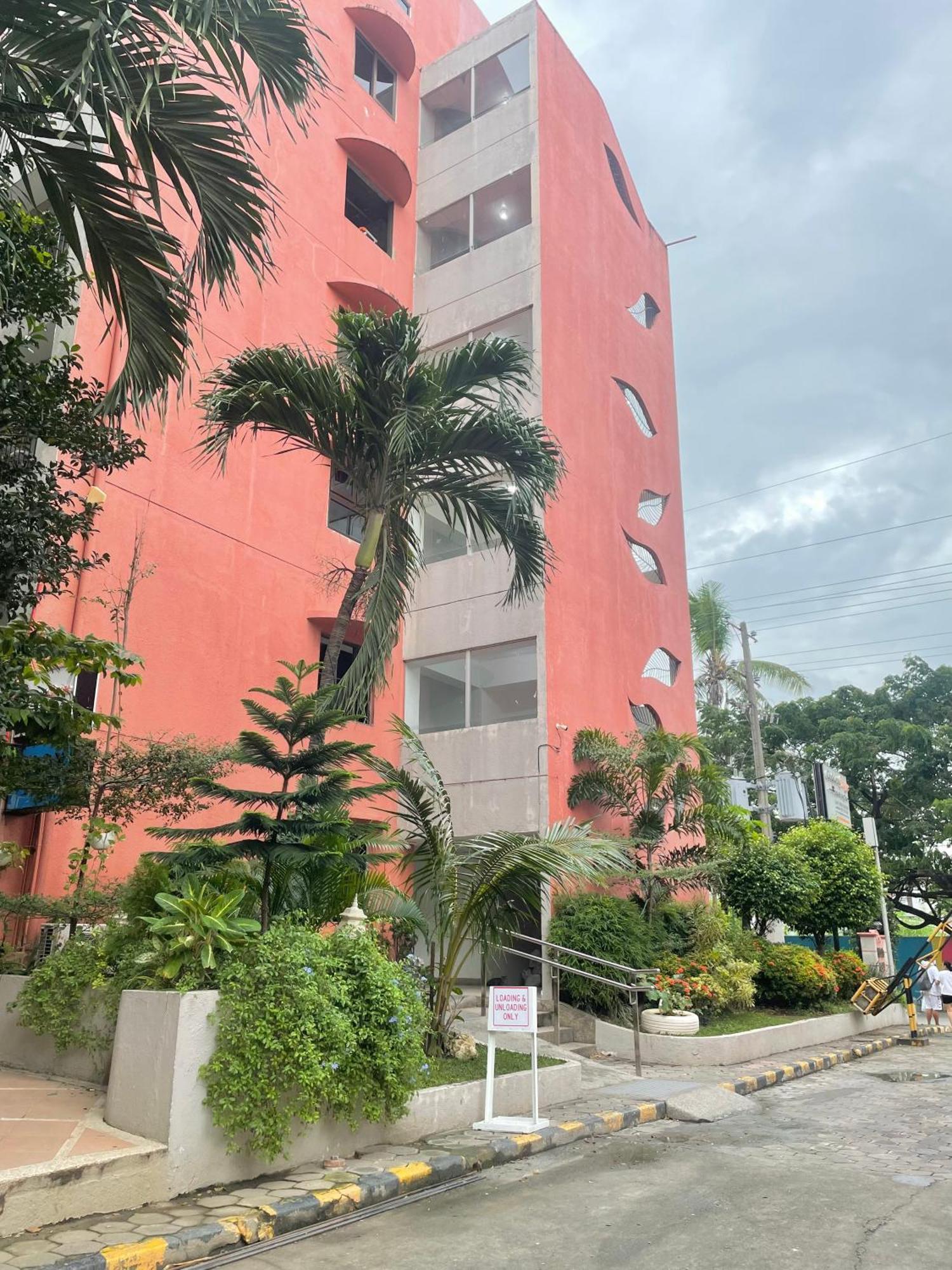 Aparthotel The Penthouse Lapu-Lapu City
