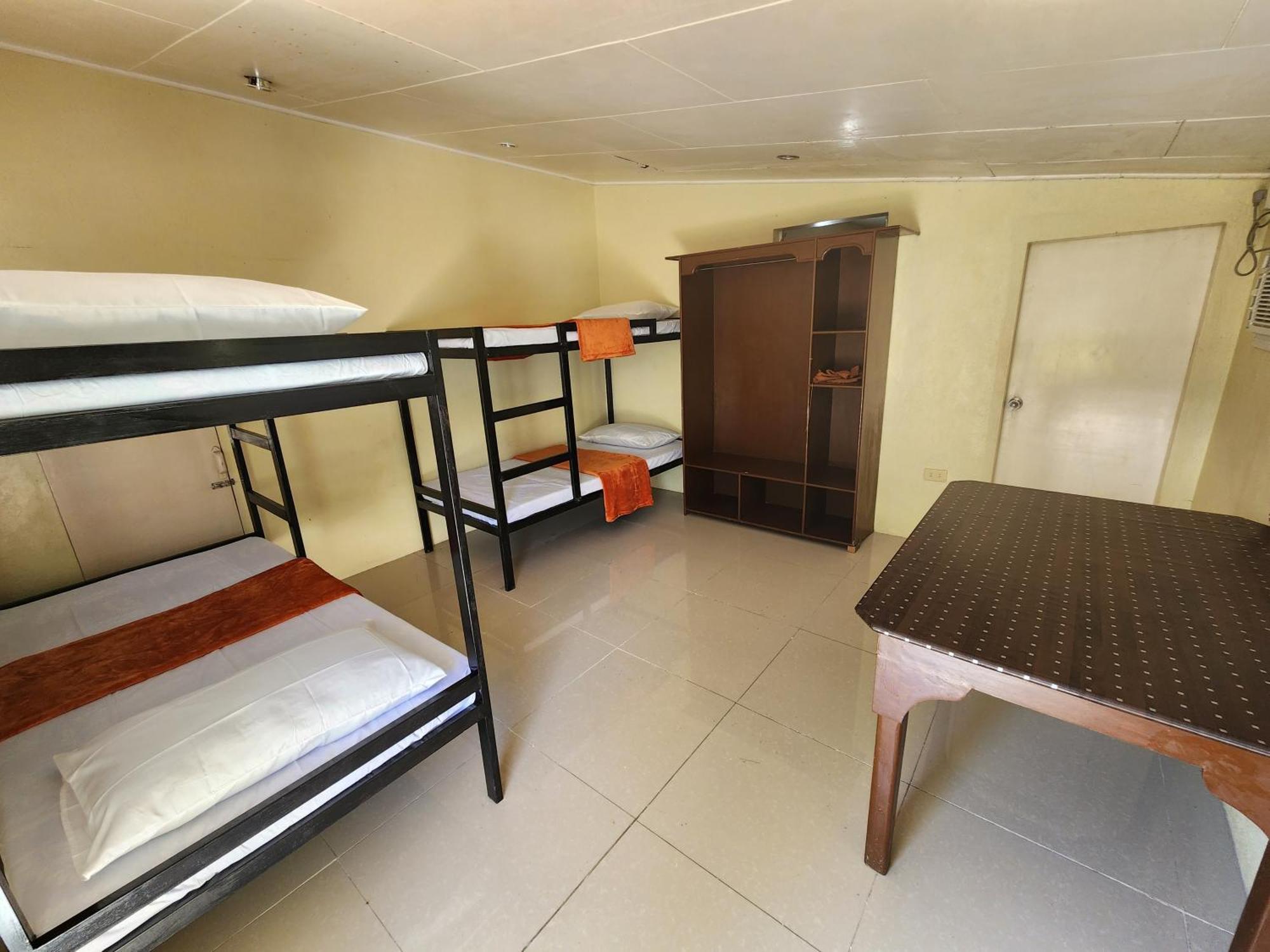Golda Coast - 4*