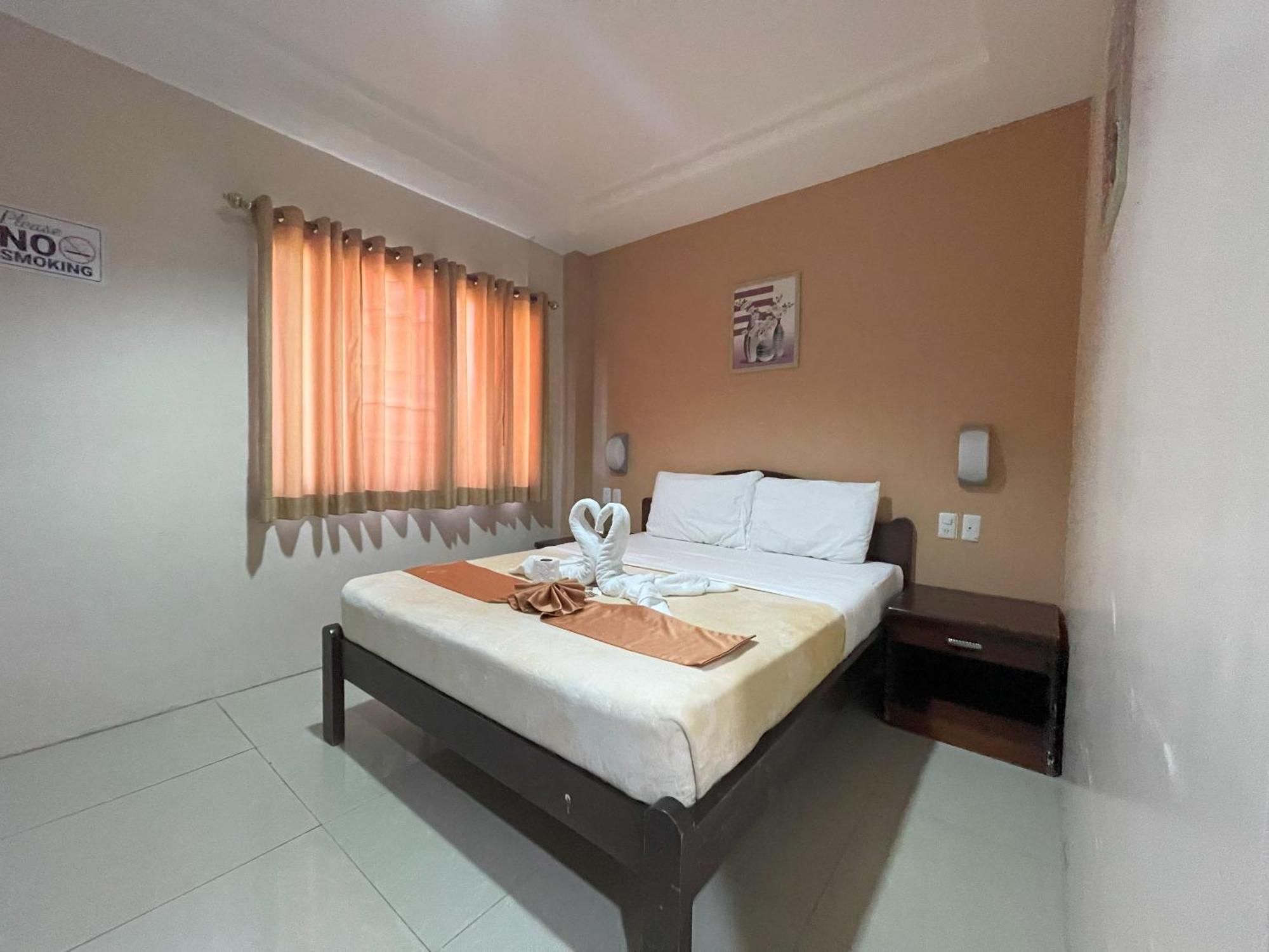 Seabreeze Powered By Cocotel Hotel