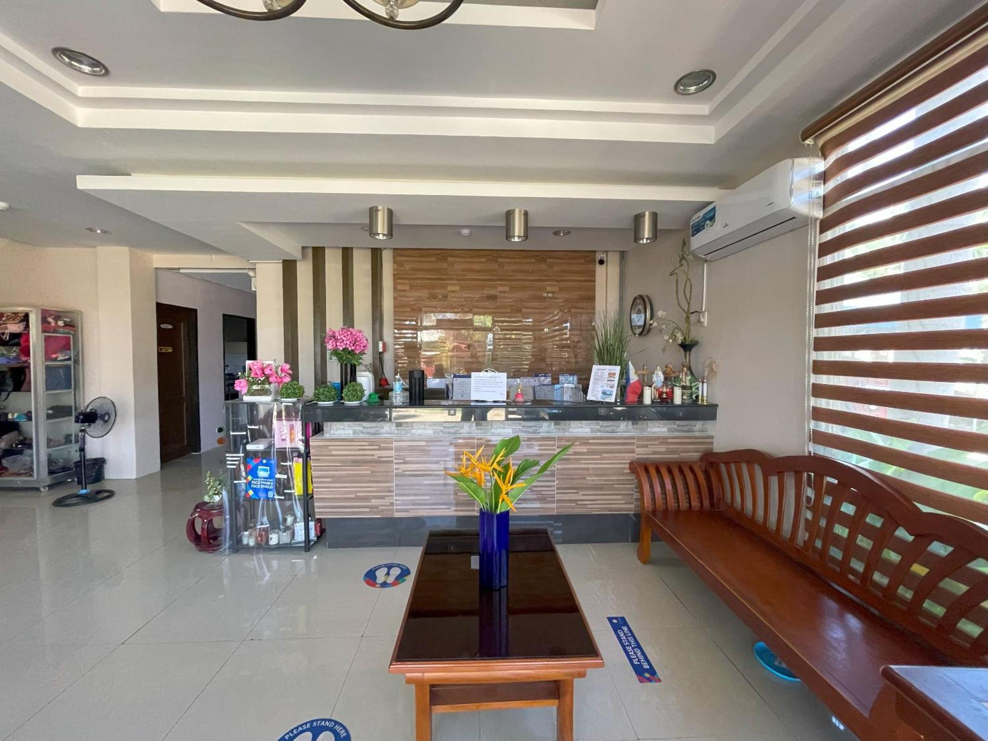 Seabreeze Powered By Cocotel Hotel Argao