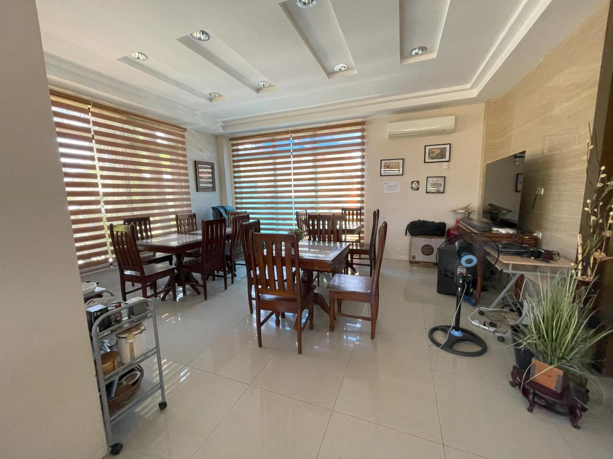 Hotel Seabreeze Powered By Cocotel