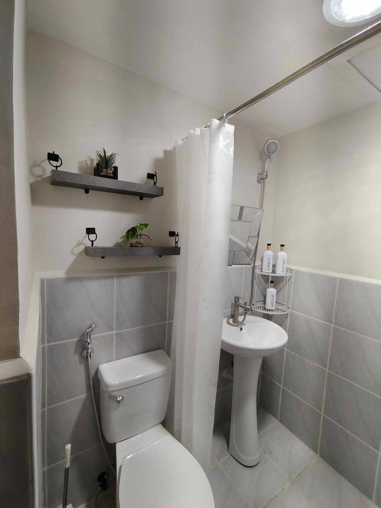 Aparthotel Jena Staycation Lapu-Lapu City