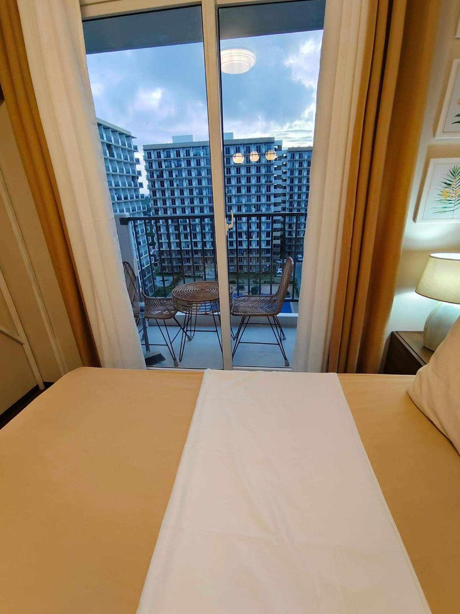 Aparthotel Jena Staycation Lapu-Lapu City