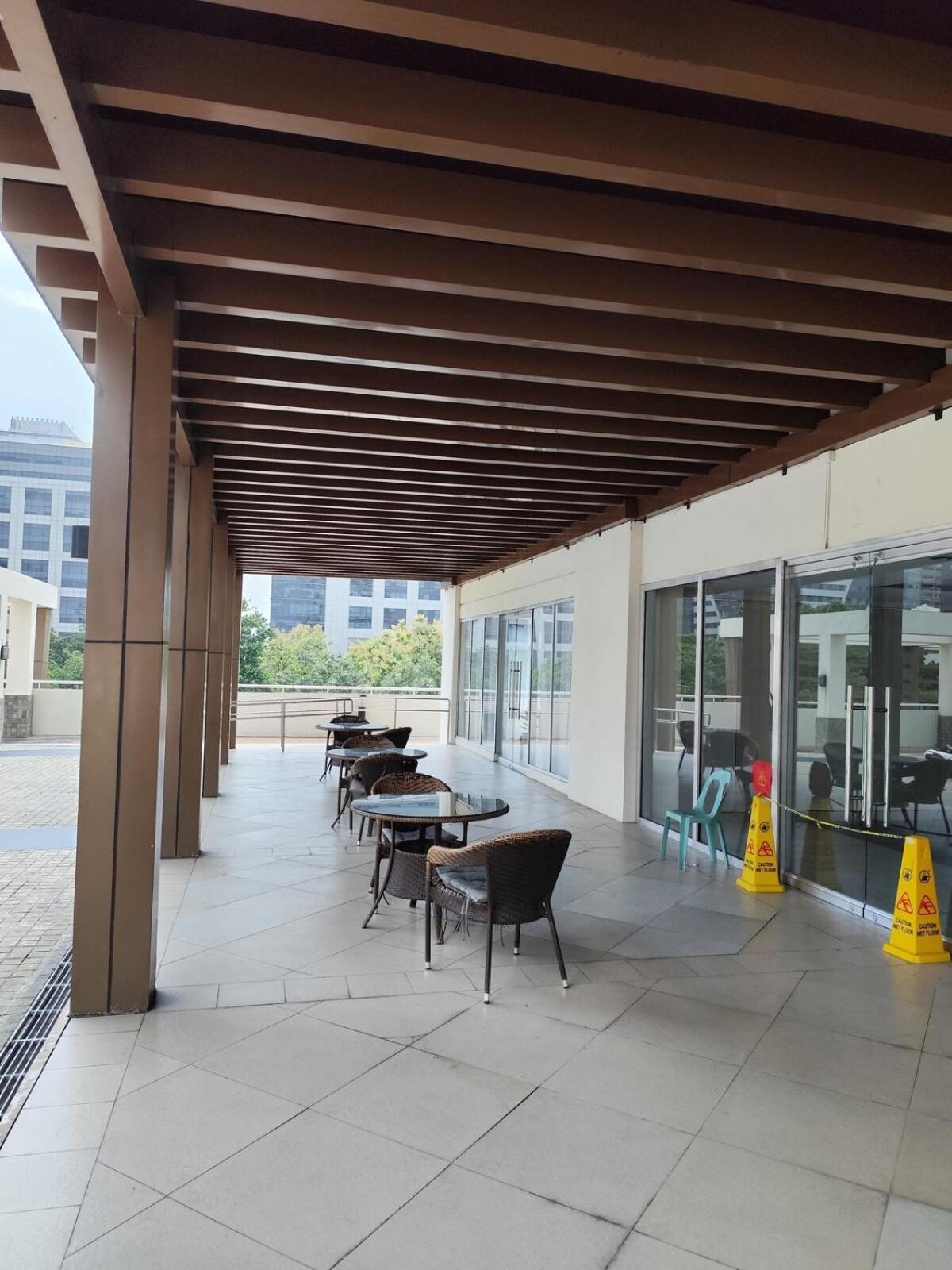 20th Floor 1br It Park Unit Across Sugbo Mercado