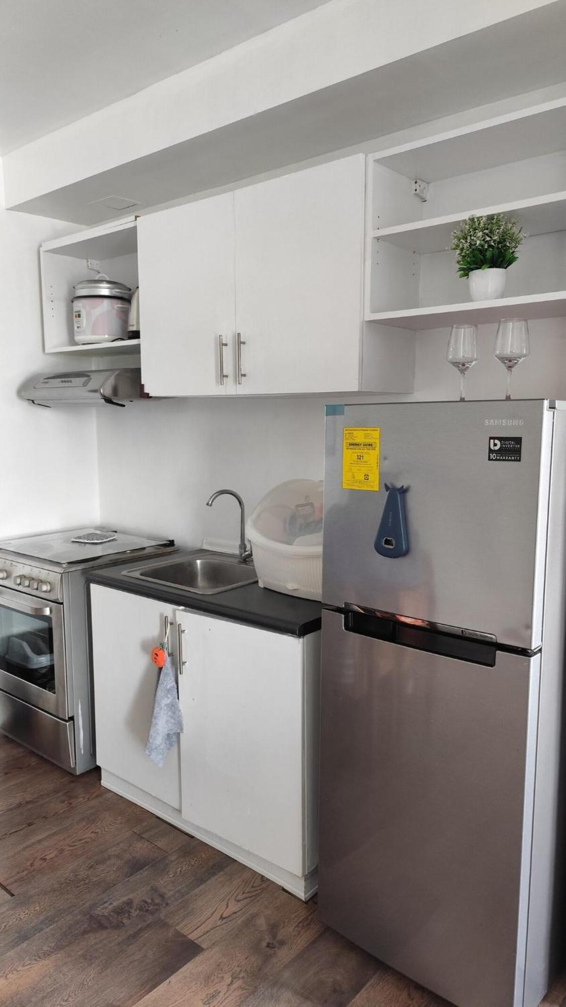 Apartment 20th Floor 1br It Park Unit Across Sugbo Mercado Cebu