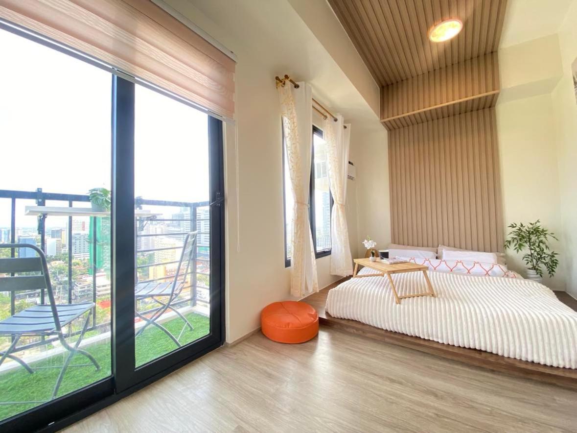 Spacious 1br Highview It Park With Pool And Netflix Aparthotel Cebu