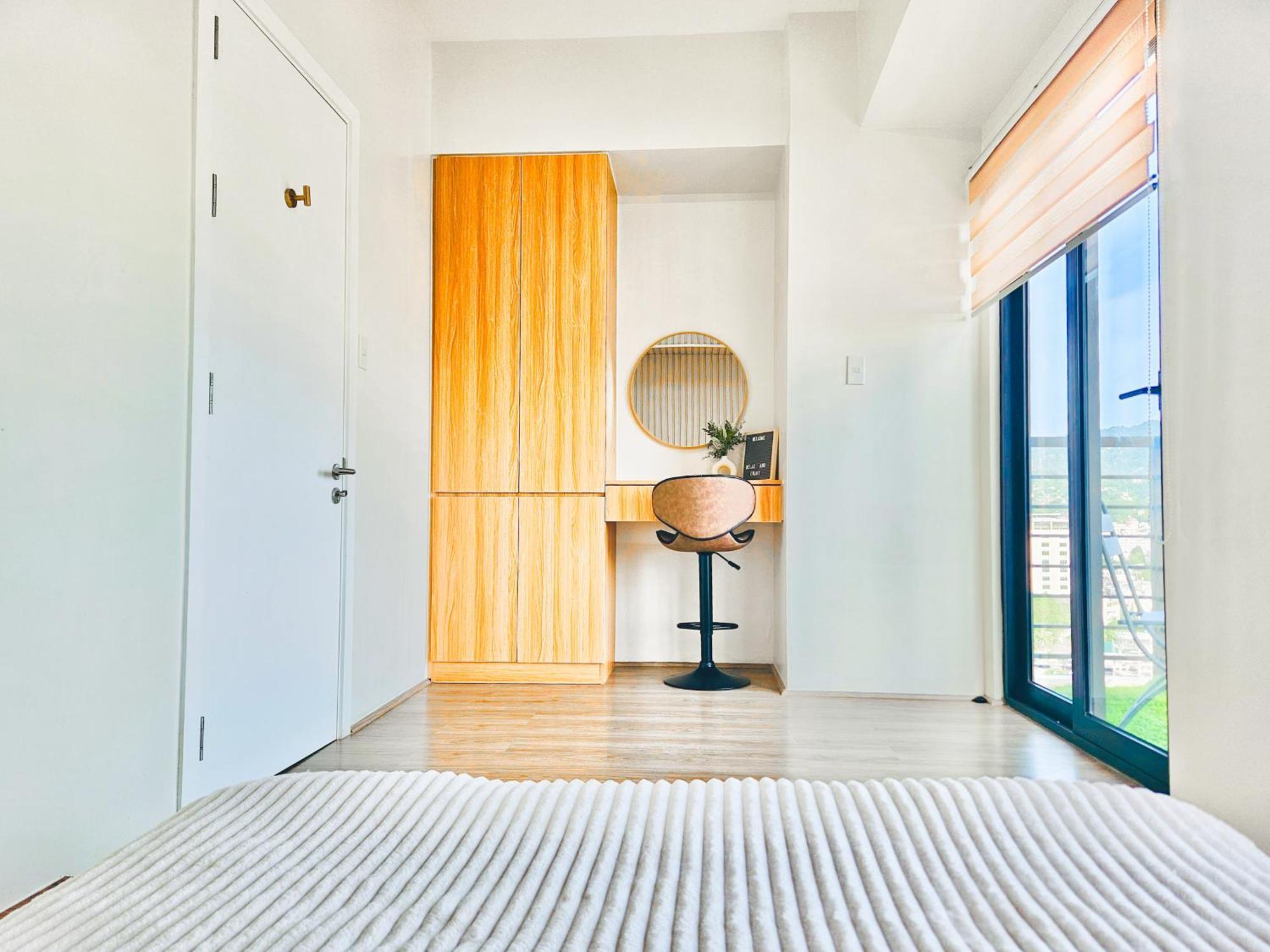 Spacious 1br Highview It Park With Pool And Netflix *