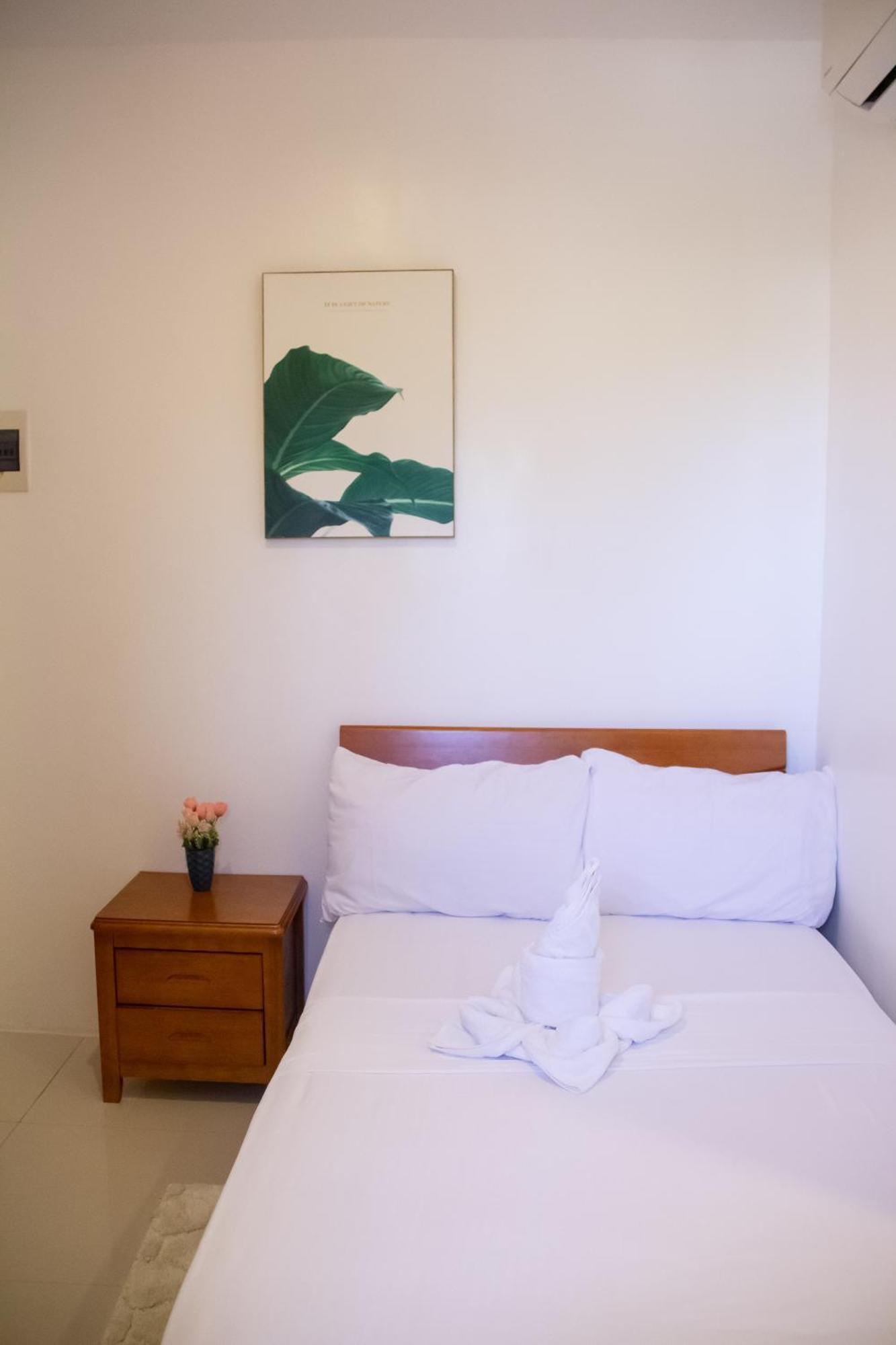 Arnold's Hotel Pooc