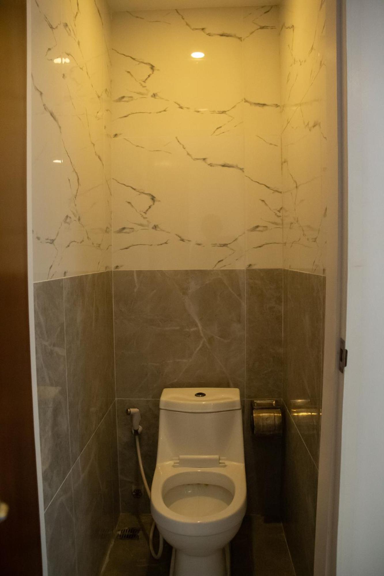 Arnold's Hotel Pooc