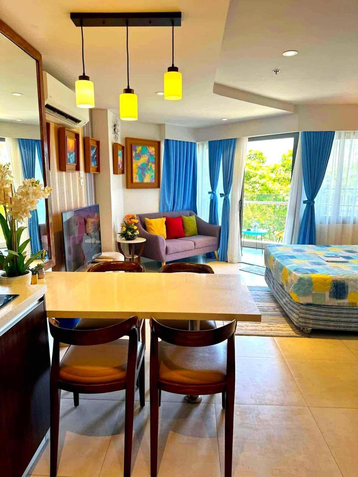 Kate & Keith's Place - Tambuli Seaside Living Apartment Lapu-Lapu City
