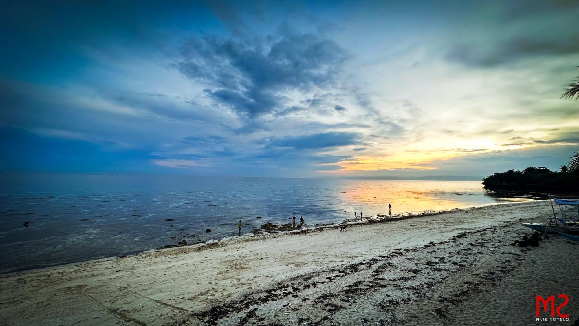 Dapdap Shorelines House Bed & Breakfast San Francisco (Cebu)