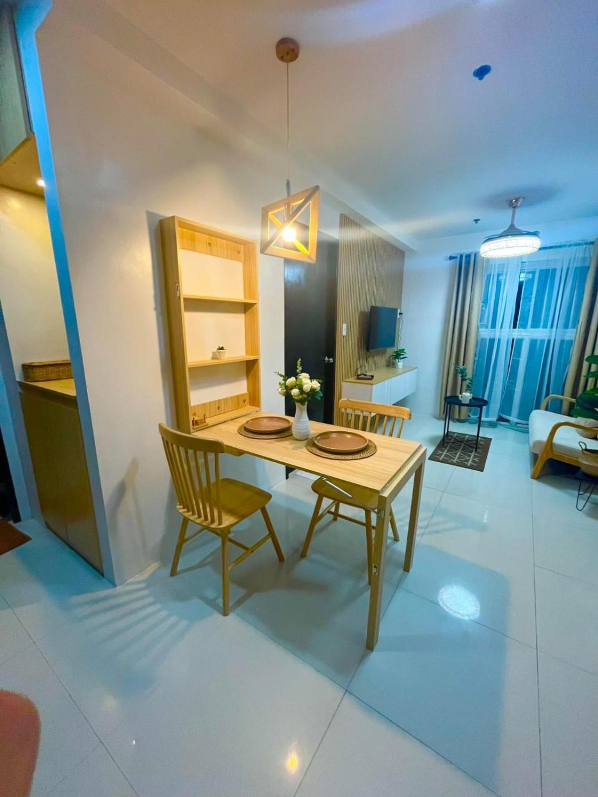 Eclectic Haven At Bamboo Bay Cebu
