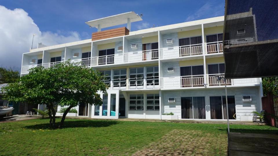 Bed & Breakfast Dapdap Shorelines House