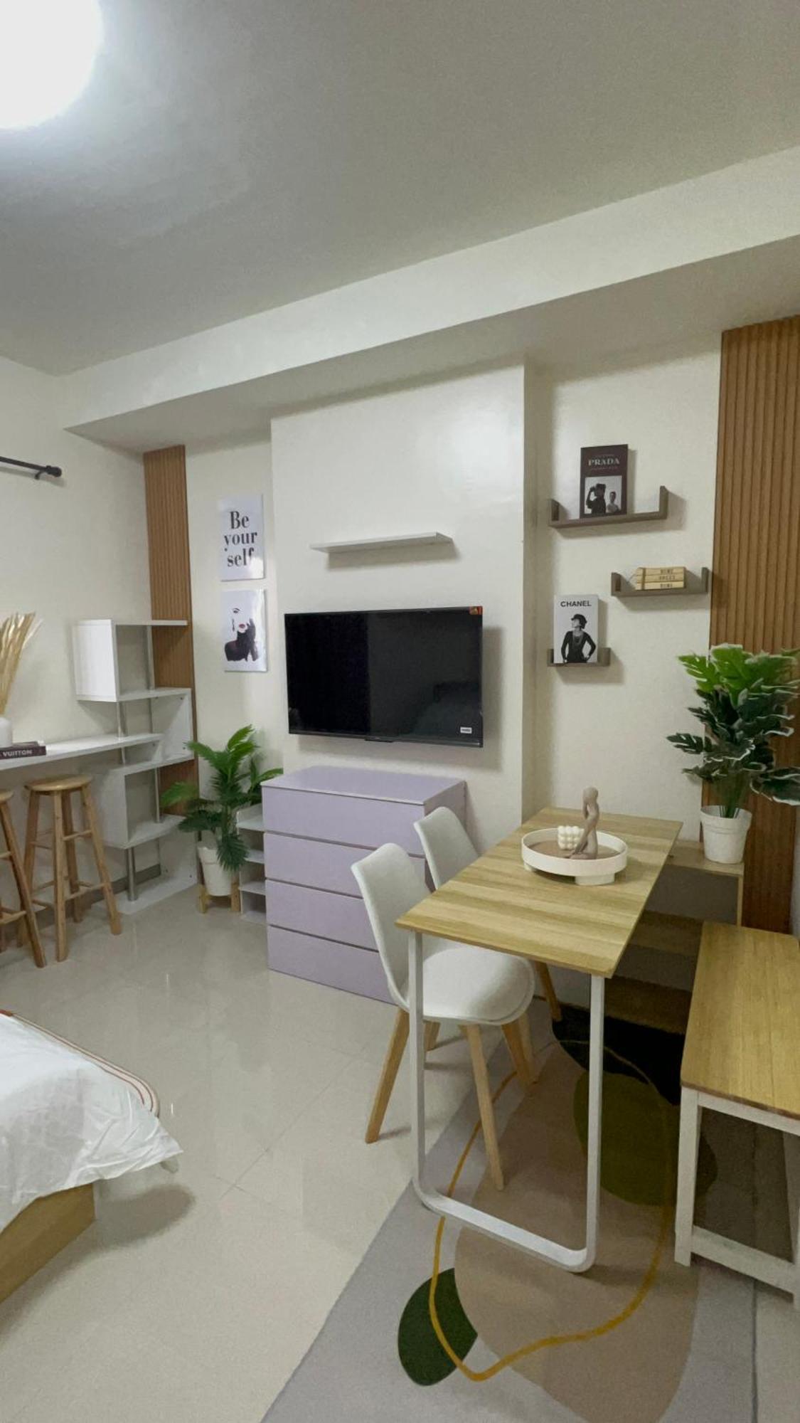 Kristinas Homestay- Cozy Vibe Condotel * Cebu