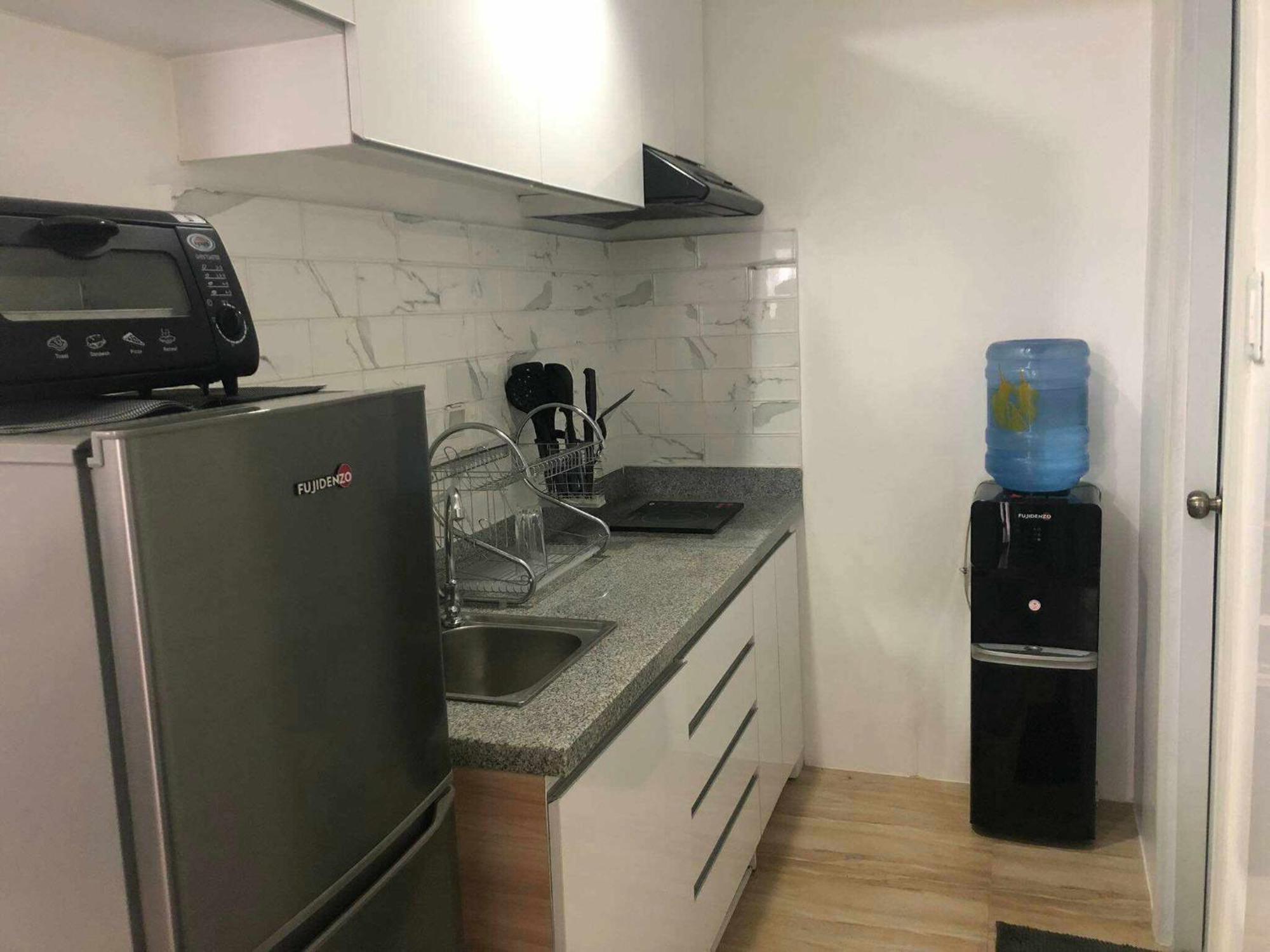 Appleone Banawa Heights Guadalupe * Cebu