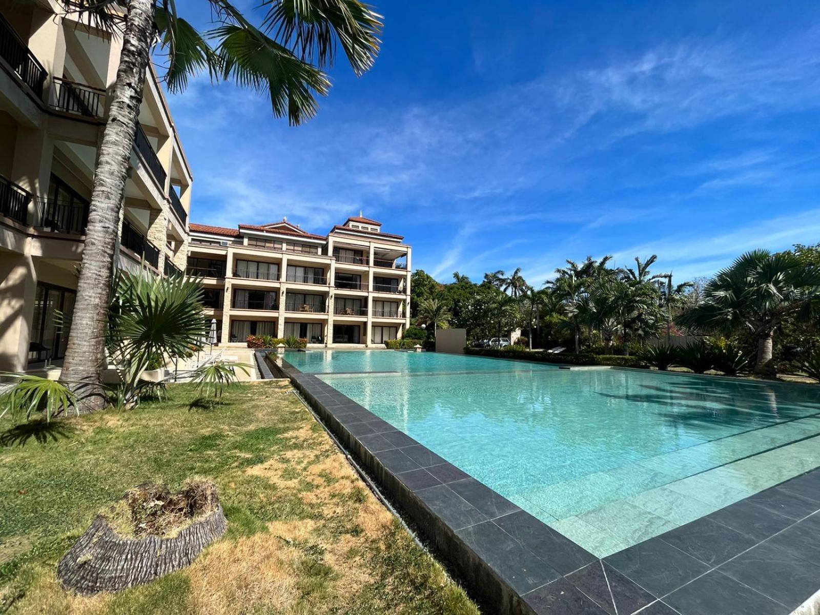 Coralpoint Gardens & Residences Resort