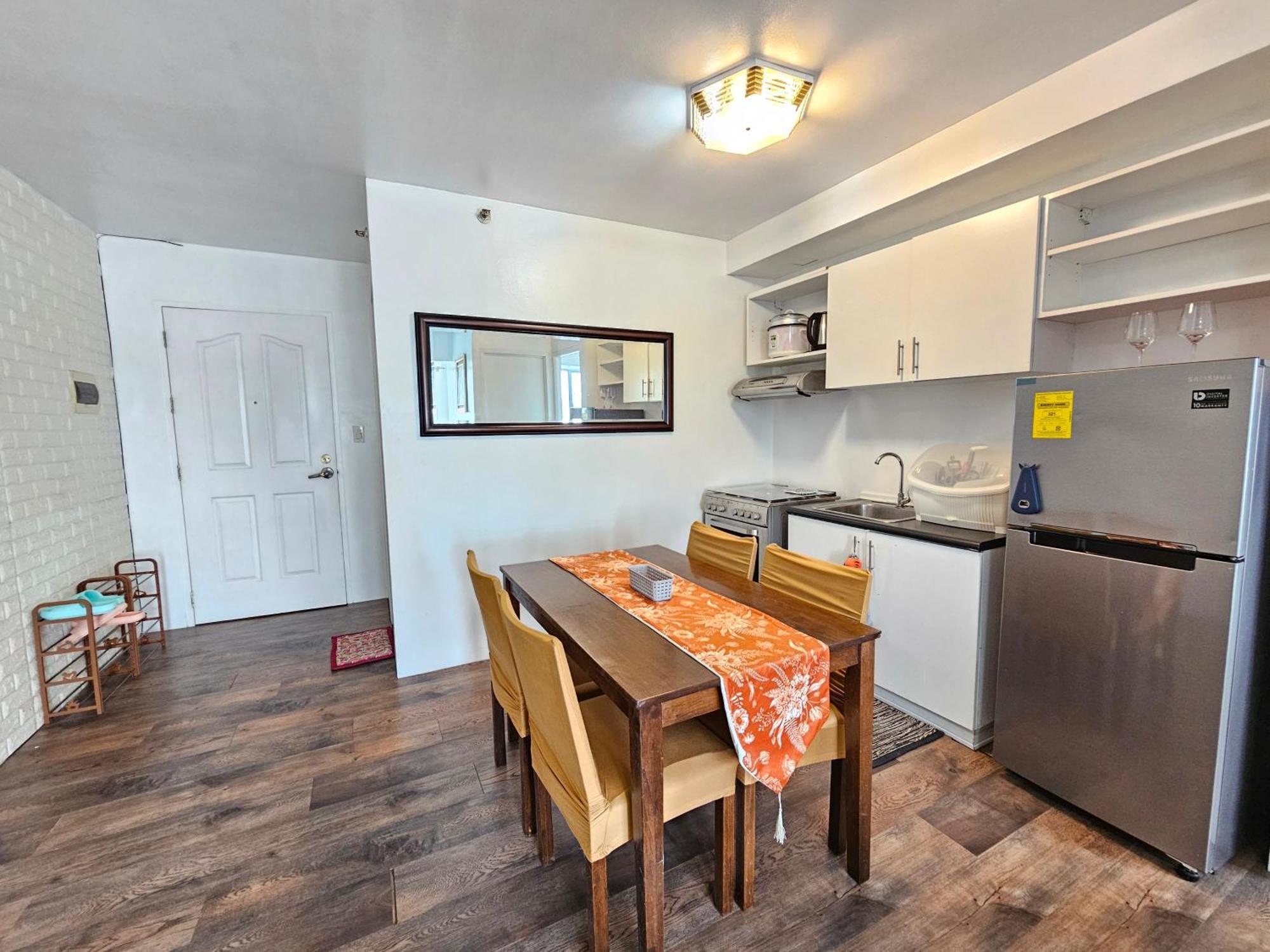 20th Floor 1br It Park Unit Across Sugbo Mercado Apartment *