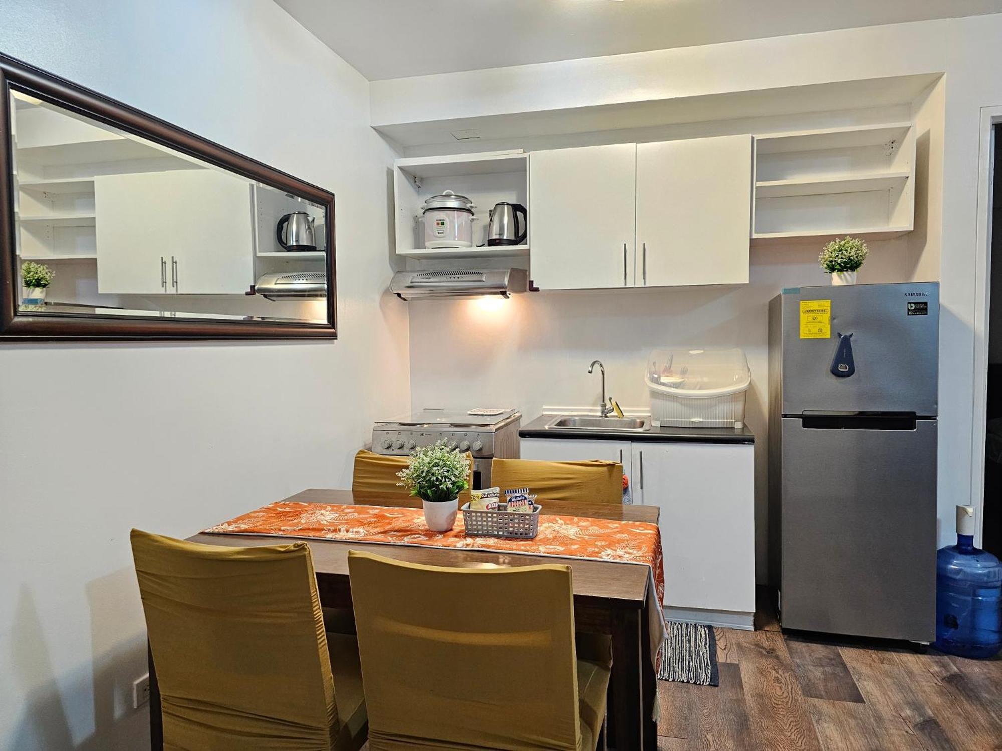 20th Floor 1br It Park Unit Across Sugbo Mercado Apartment Cebu