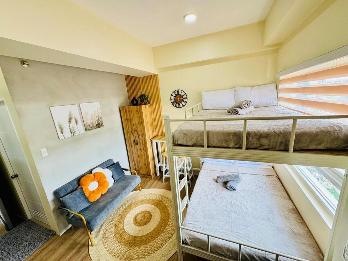 Northwoods Place 2 Beds * Mandaue City