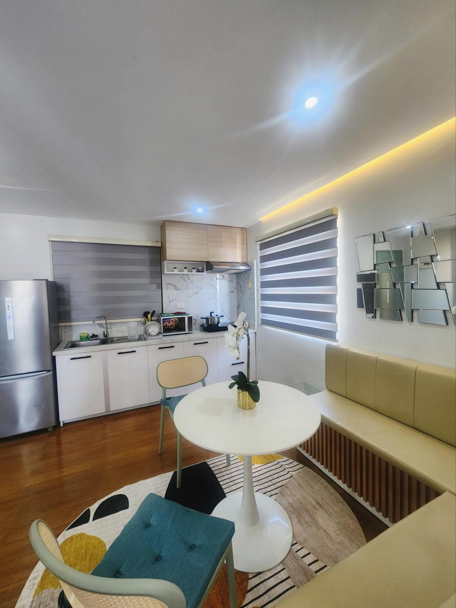 Apartment One Oasis 2 And 1 Living Near It Park Next To Golf Course