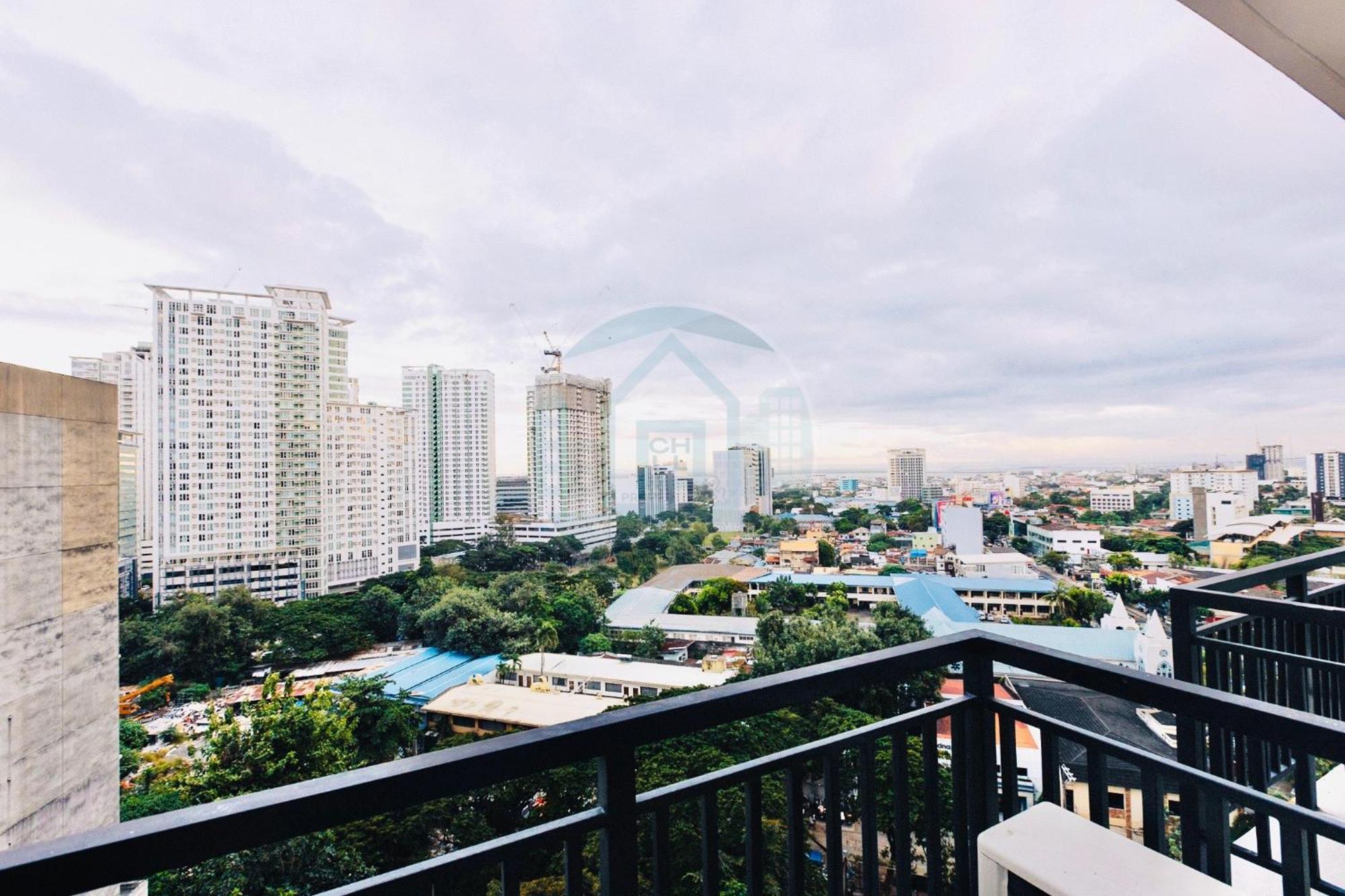 Apartment Urban Chic At Ayala Business Park - Fast Wi-fi Netflix