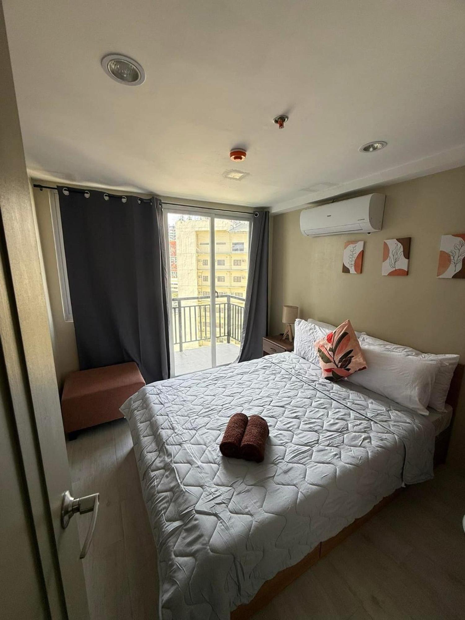 Aparthotel Cityscape Grand Tower - 2 Bedrooms With Balcony Close To Ayala Mall - New Cebu