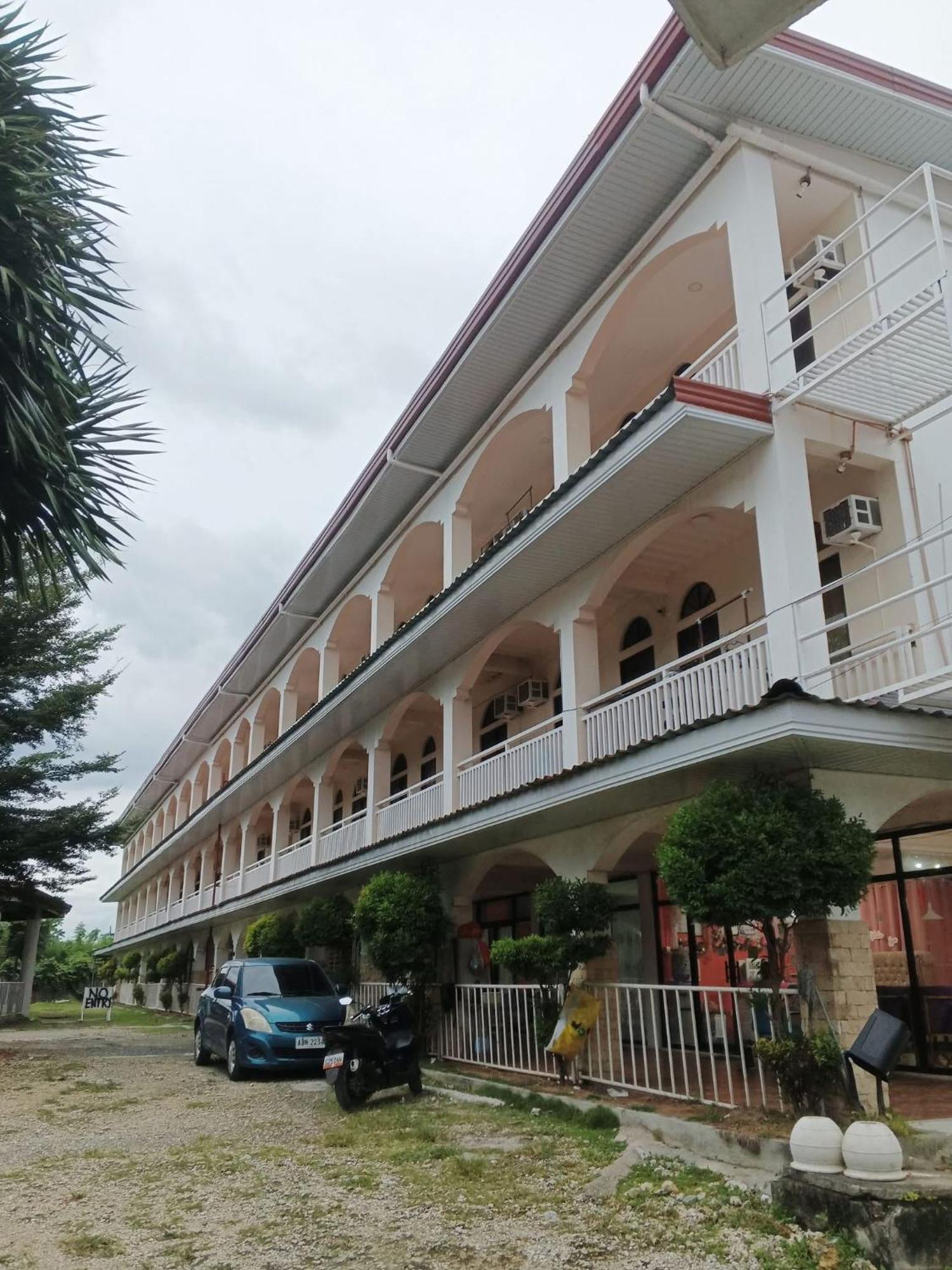 Mactan Affordable Apartment Lapu-Lapu City