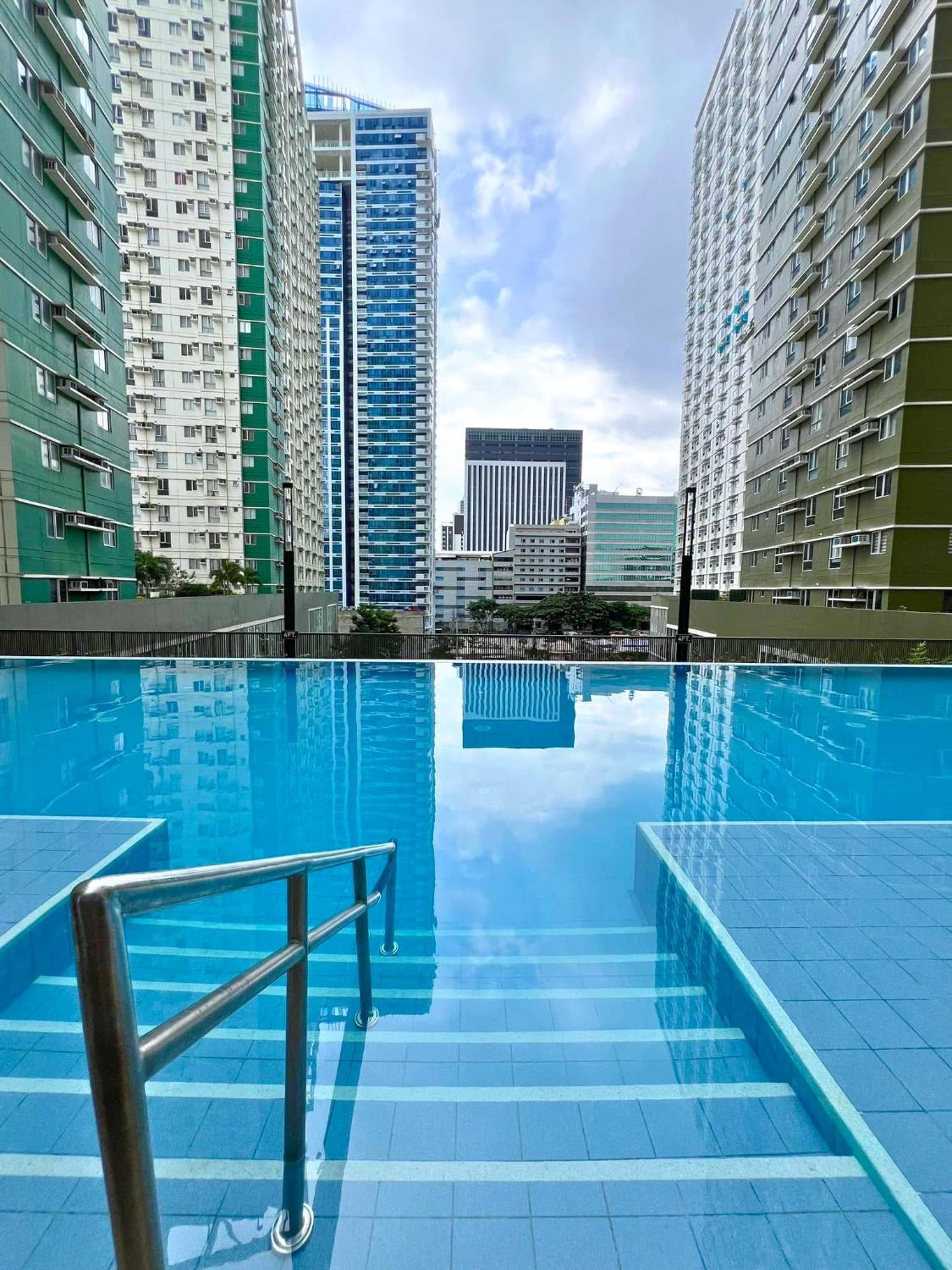 Cozy In It Park With Fast Wifi & Pool *