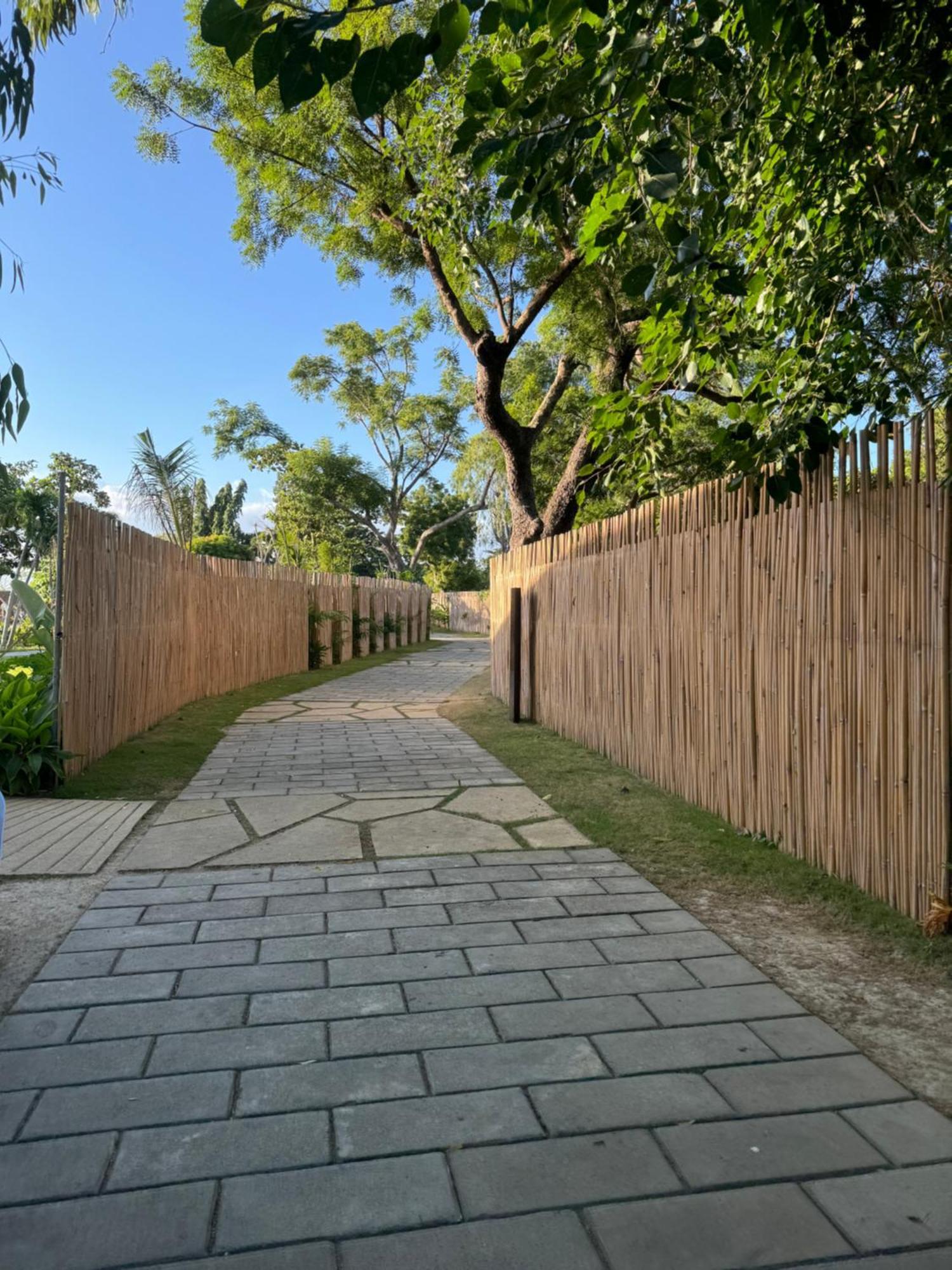Two 2 Bedroom In Mactan Newtown Cebu *
