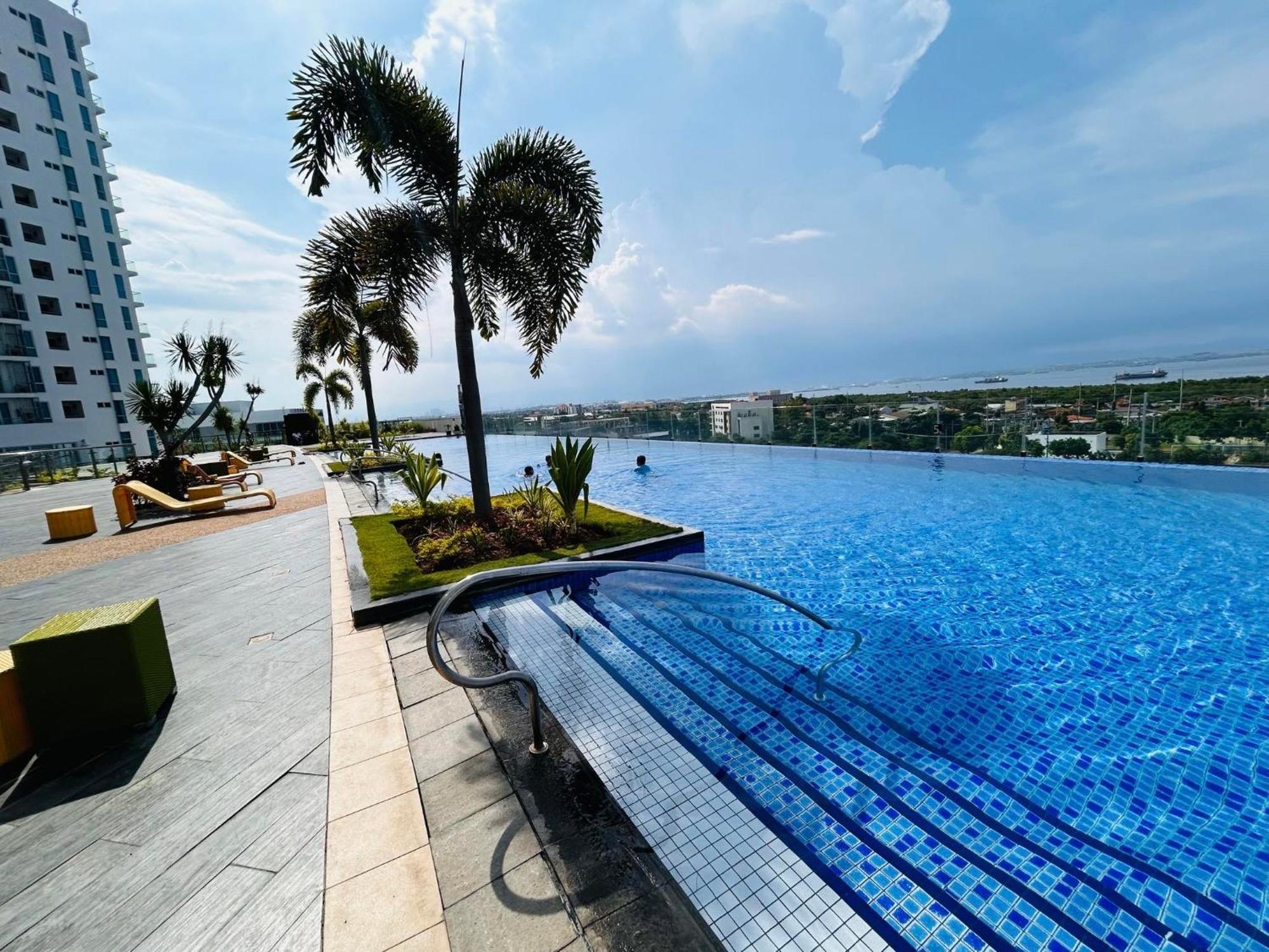 Two 2 Bedroom In Mactan Newtown Cebu Apartment