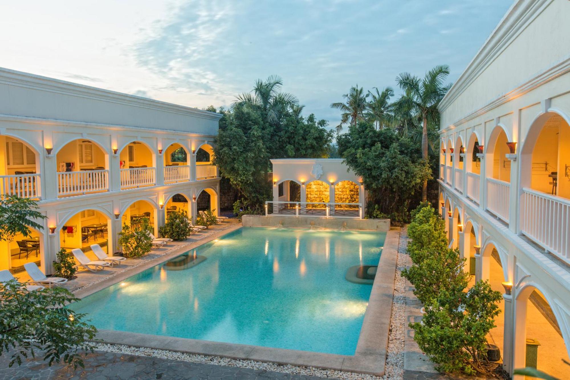 Plantation Bay And Resort 5*