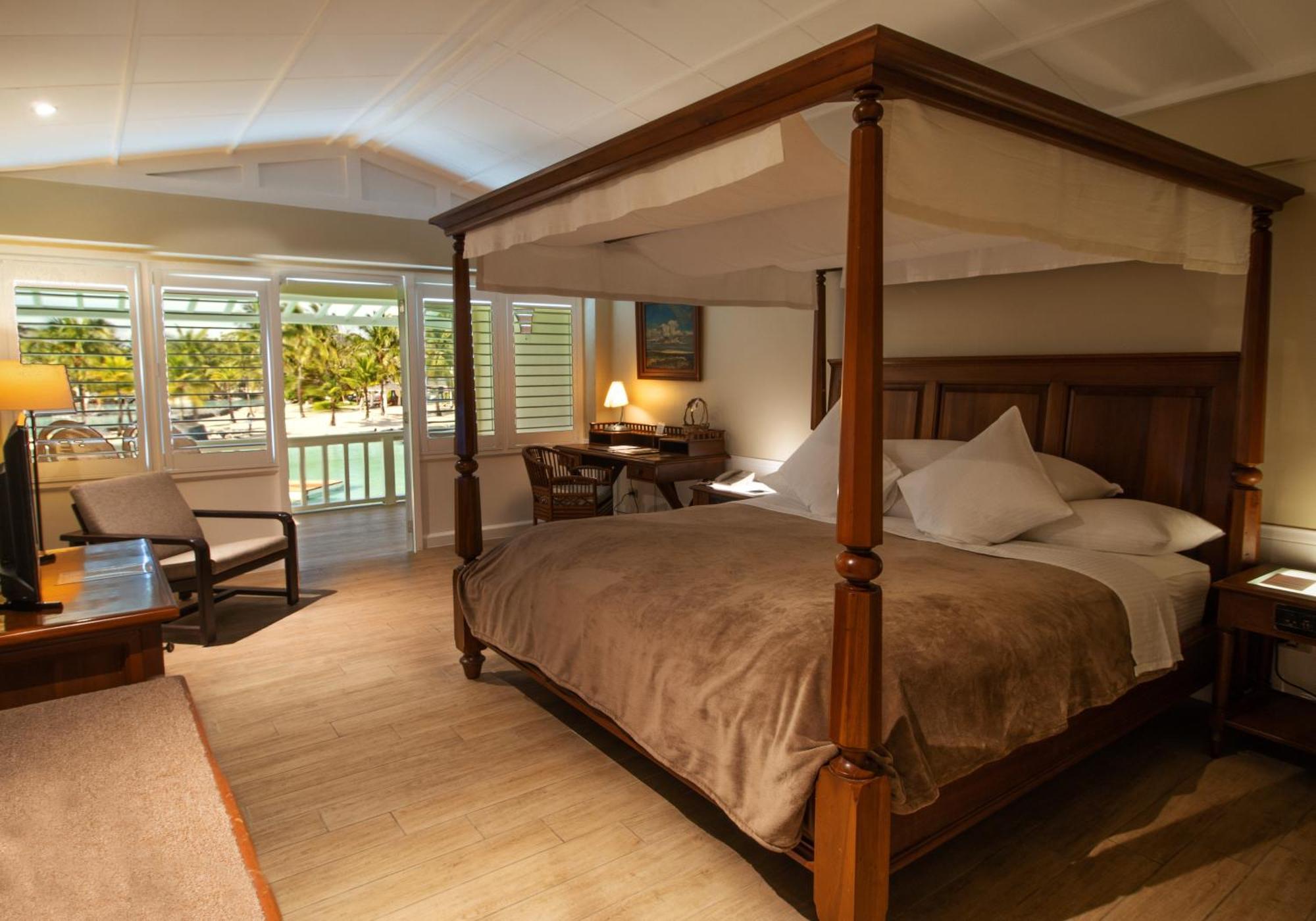 Plantation Bay And Resort