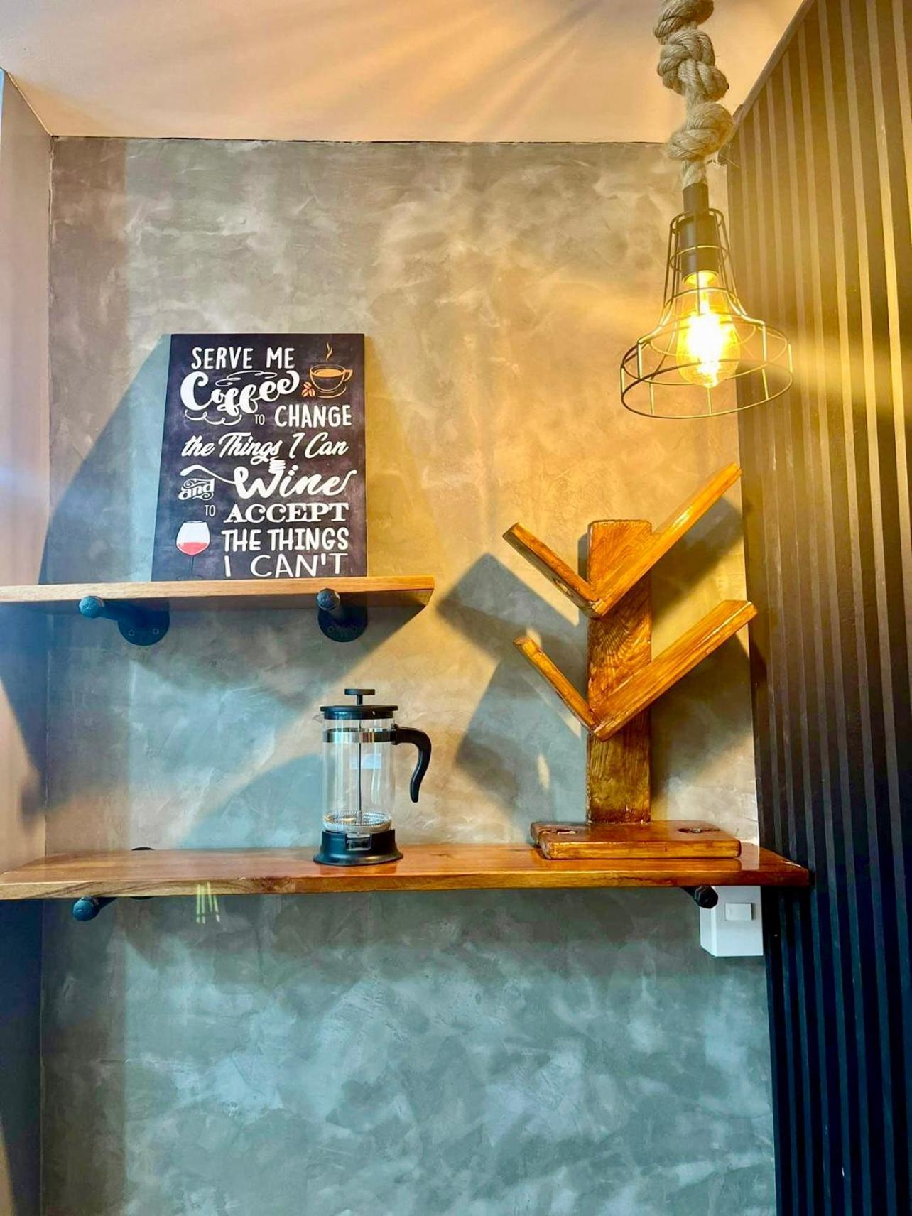 Antara-queenbed-balcony-hotshower-workcoffee Station-fullkitchen Talisay (Cebu)
