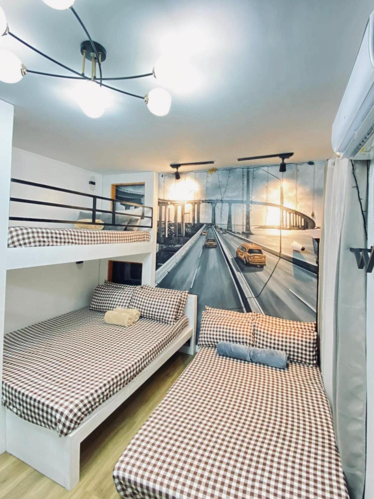 Antara-queenbed-balcony-hotshower-workcoffee Station-fullkitchen Talisay (Cebu)