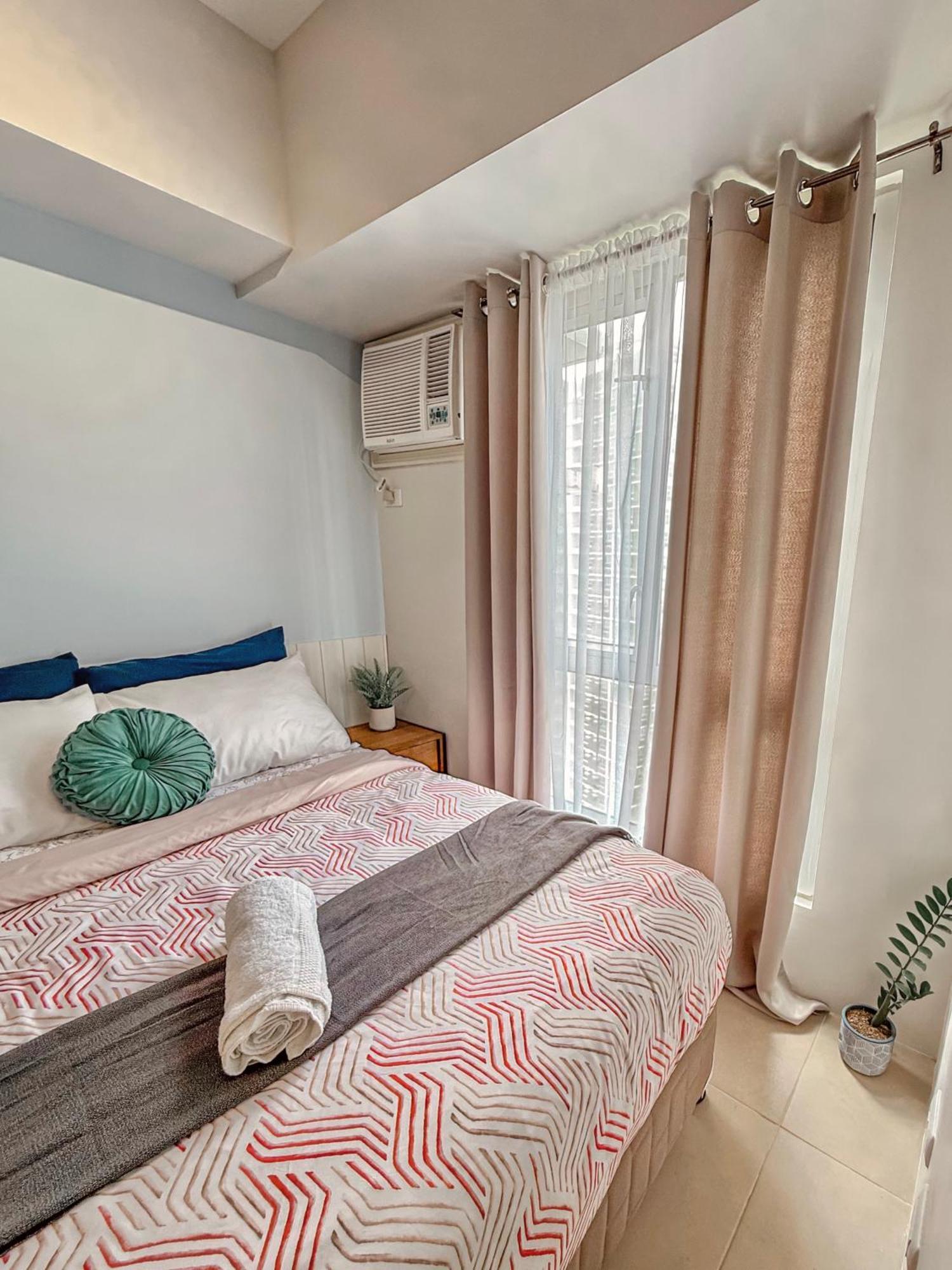 Cozy In It Park With Fast Wifi & Pool Cebu