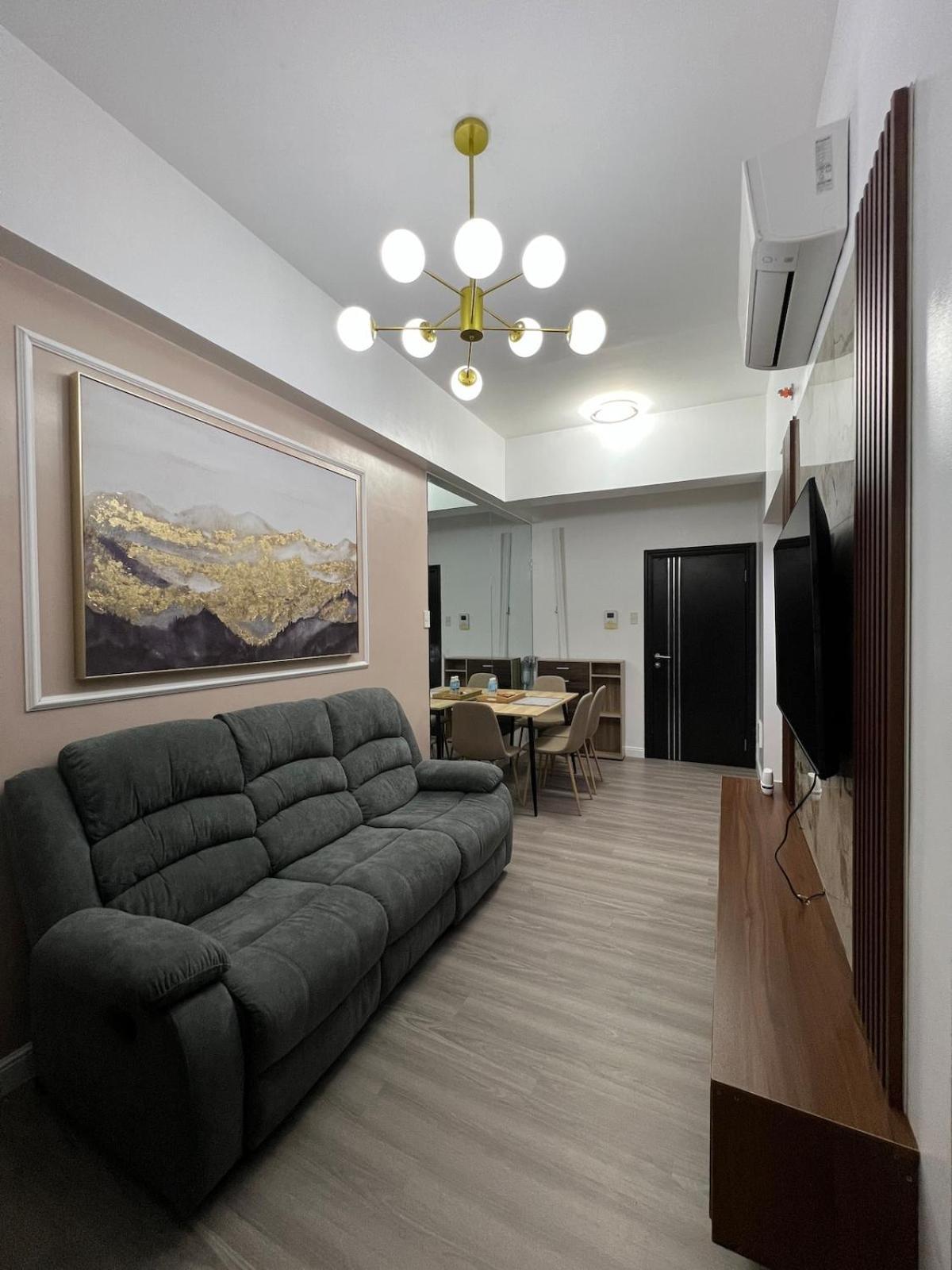 Spacious 1br With Panoramic Views Apartment