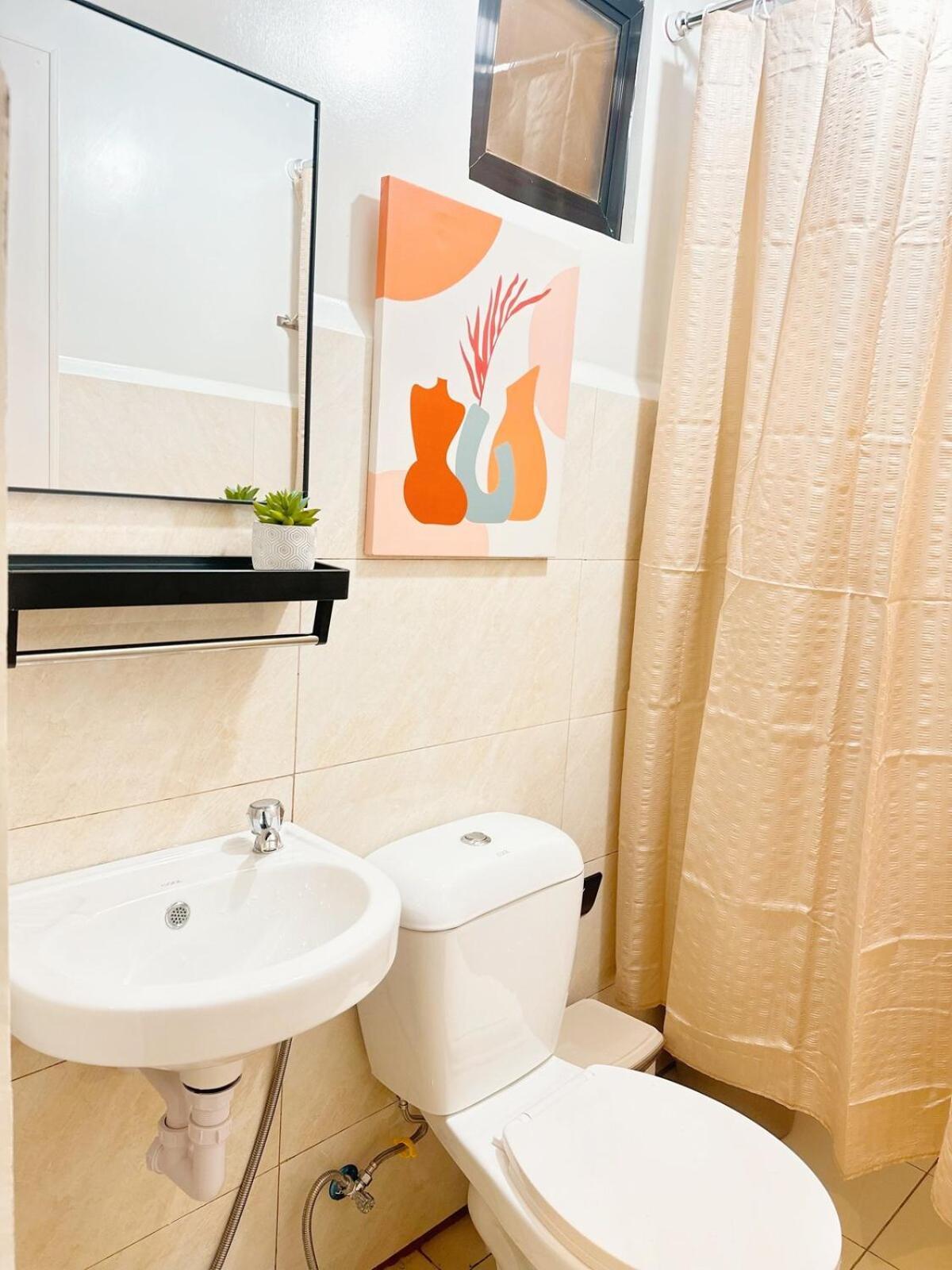 Vibes Fully Furnished In Cebu Apartment