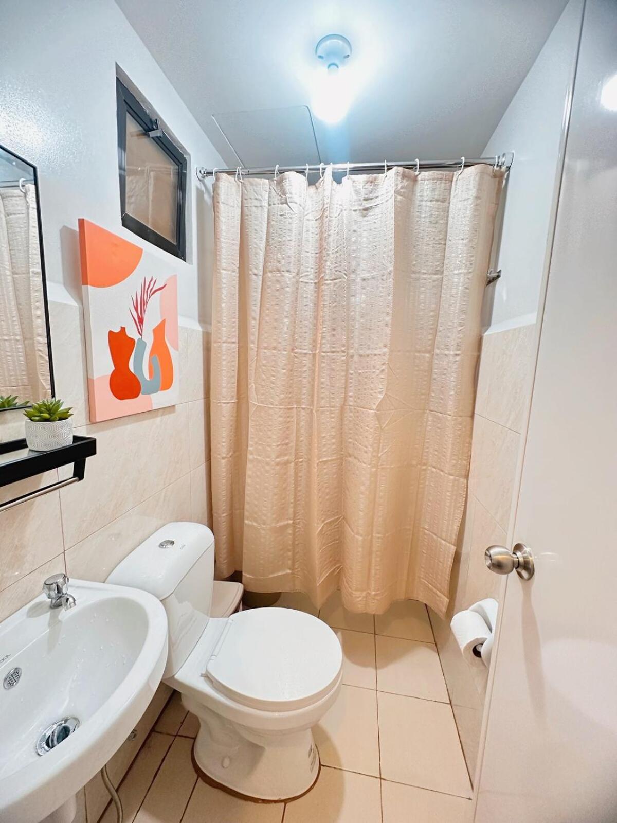 Vibes Fully Furnished In Cebu Lapu-Lapu City
