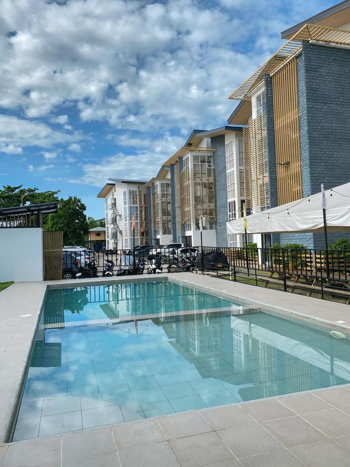 Cozy Near Mactan Airport - Free Wifi! Apartment