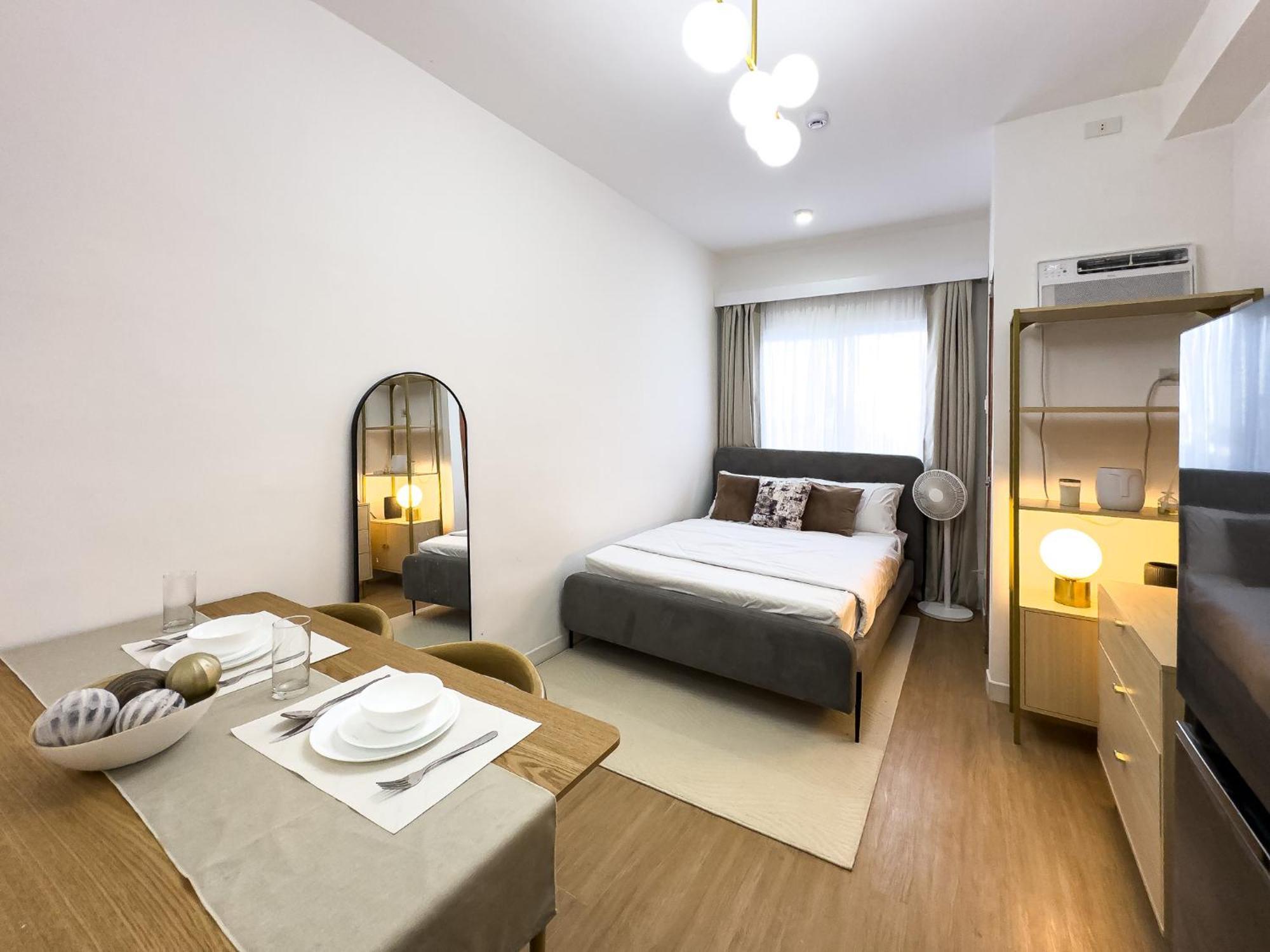 Apartment With Free Use Of Pool And Free Parking In Cebu *