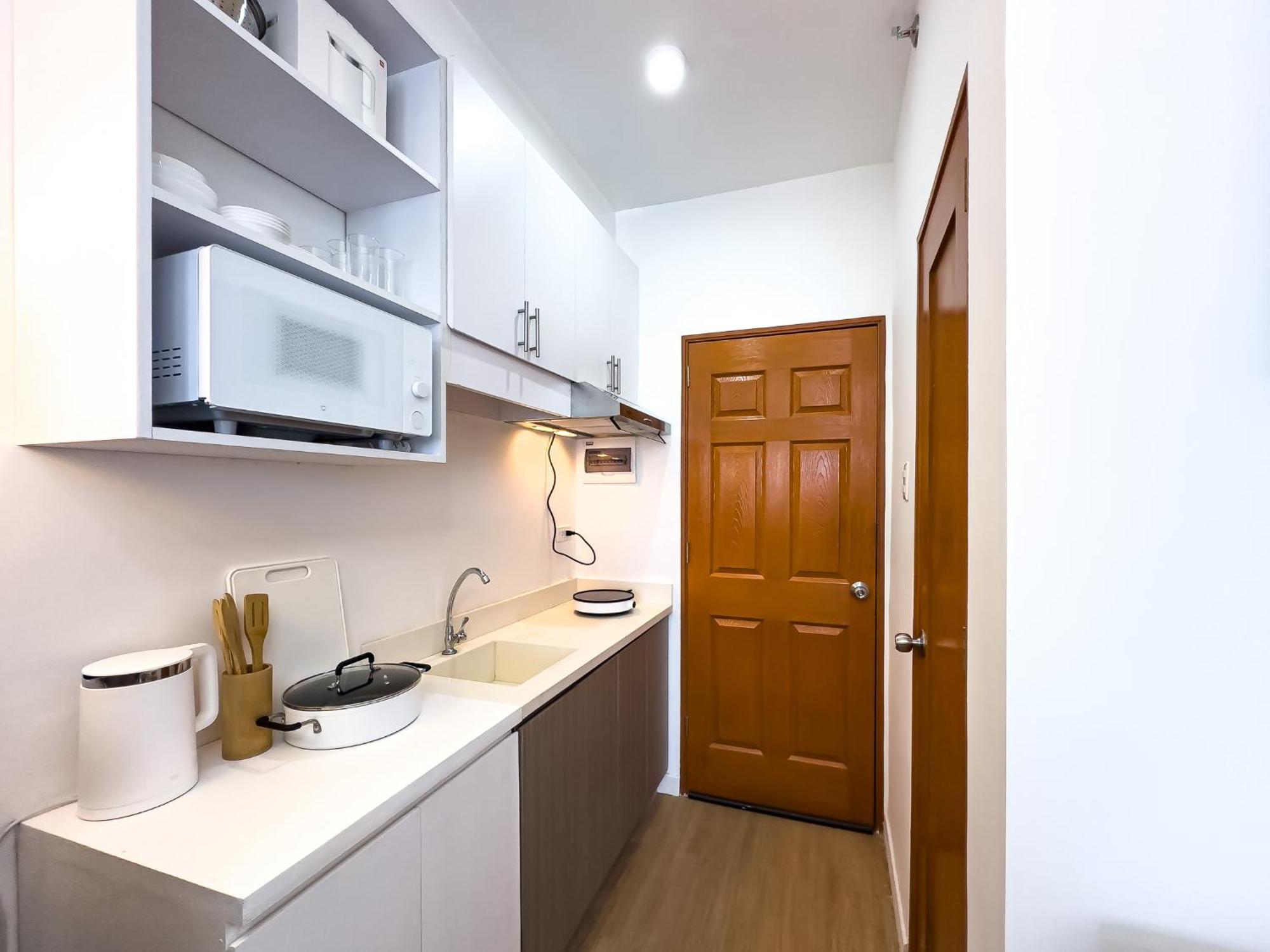 With Free Use Of Pool And Free Parking In Cebu * Lapu-Lapu City