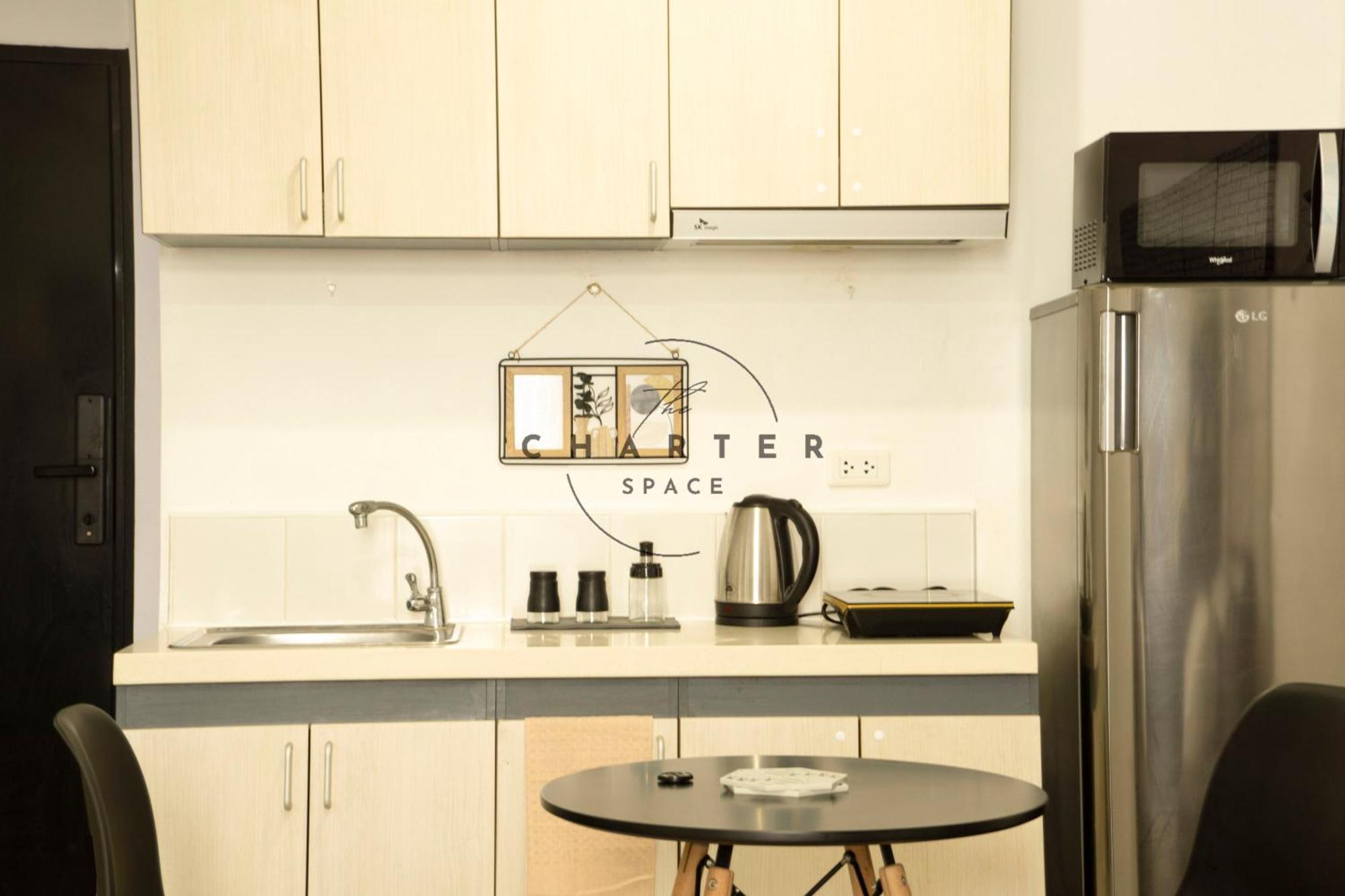 Aparthotel Close To Airport With Balcony And Pool Access Lapu-Lapu City