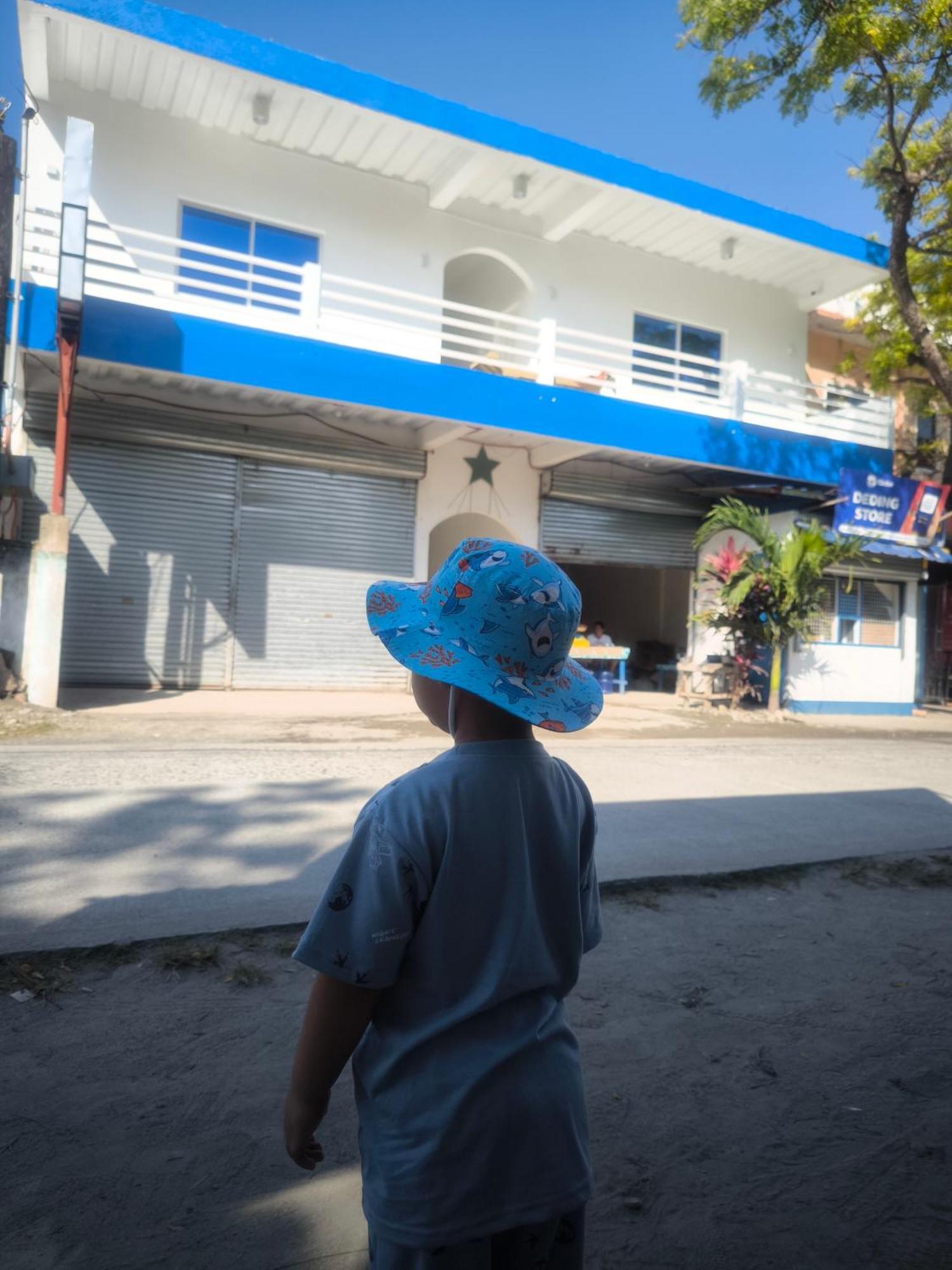 Rr Win House - Santa Fe Bantayan Island Pooc